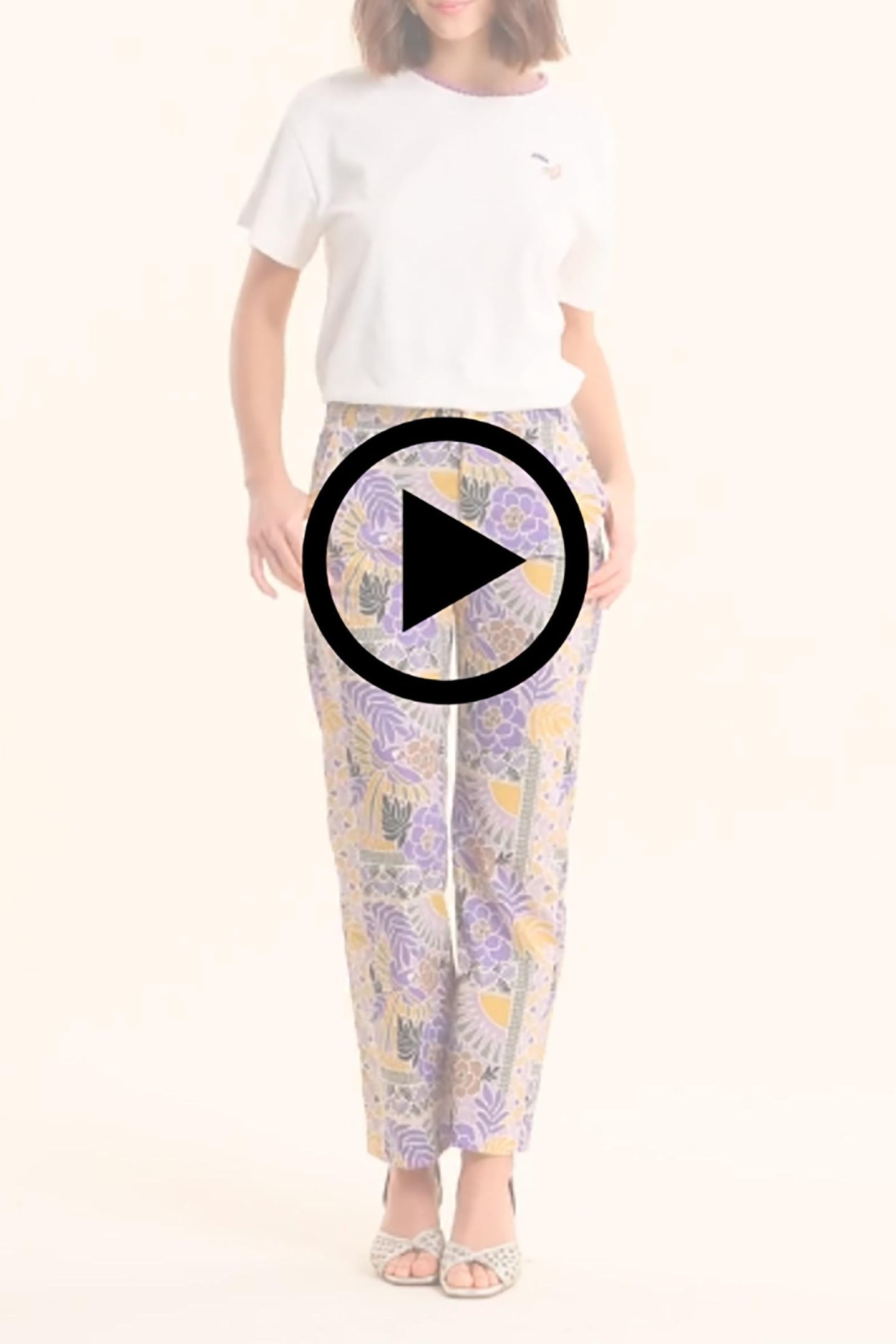 WHITE T-SHIRT WITH EMBROIDERED COLLAR ECRU 3