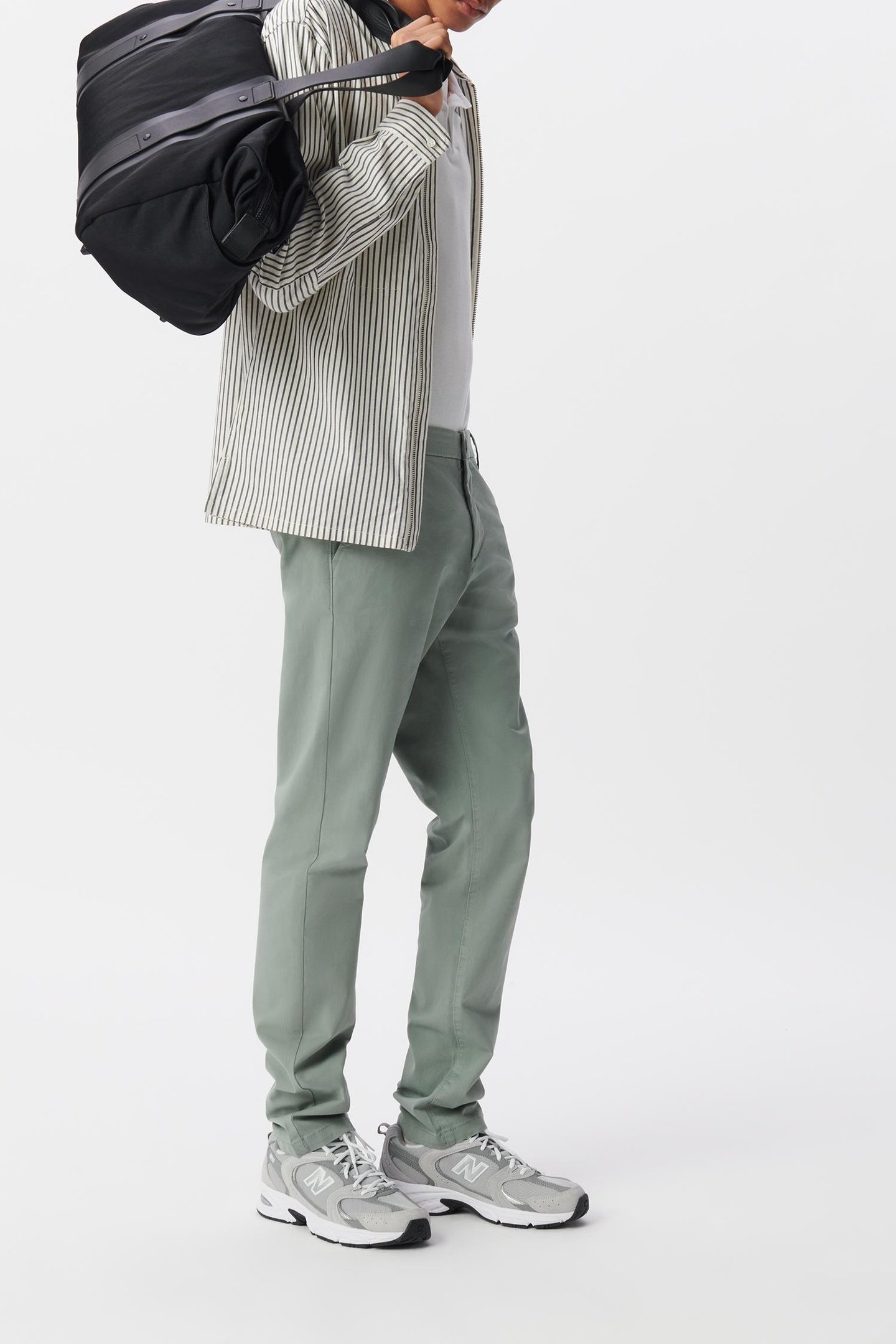 SAKURA SLIM CHINOS 5