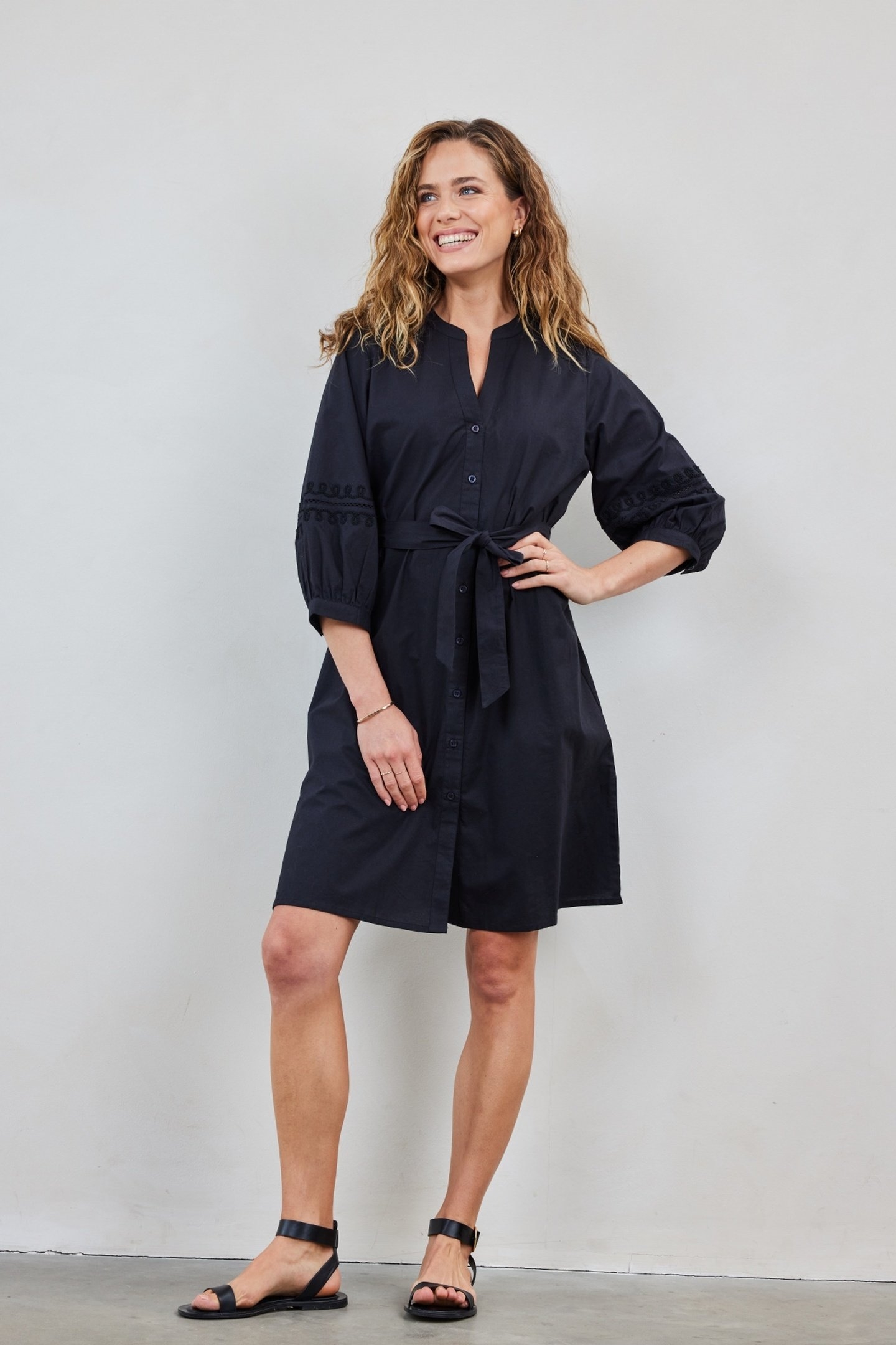 TUNIC VECCI IN BLACK 2