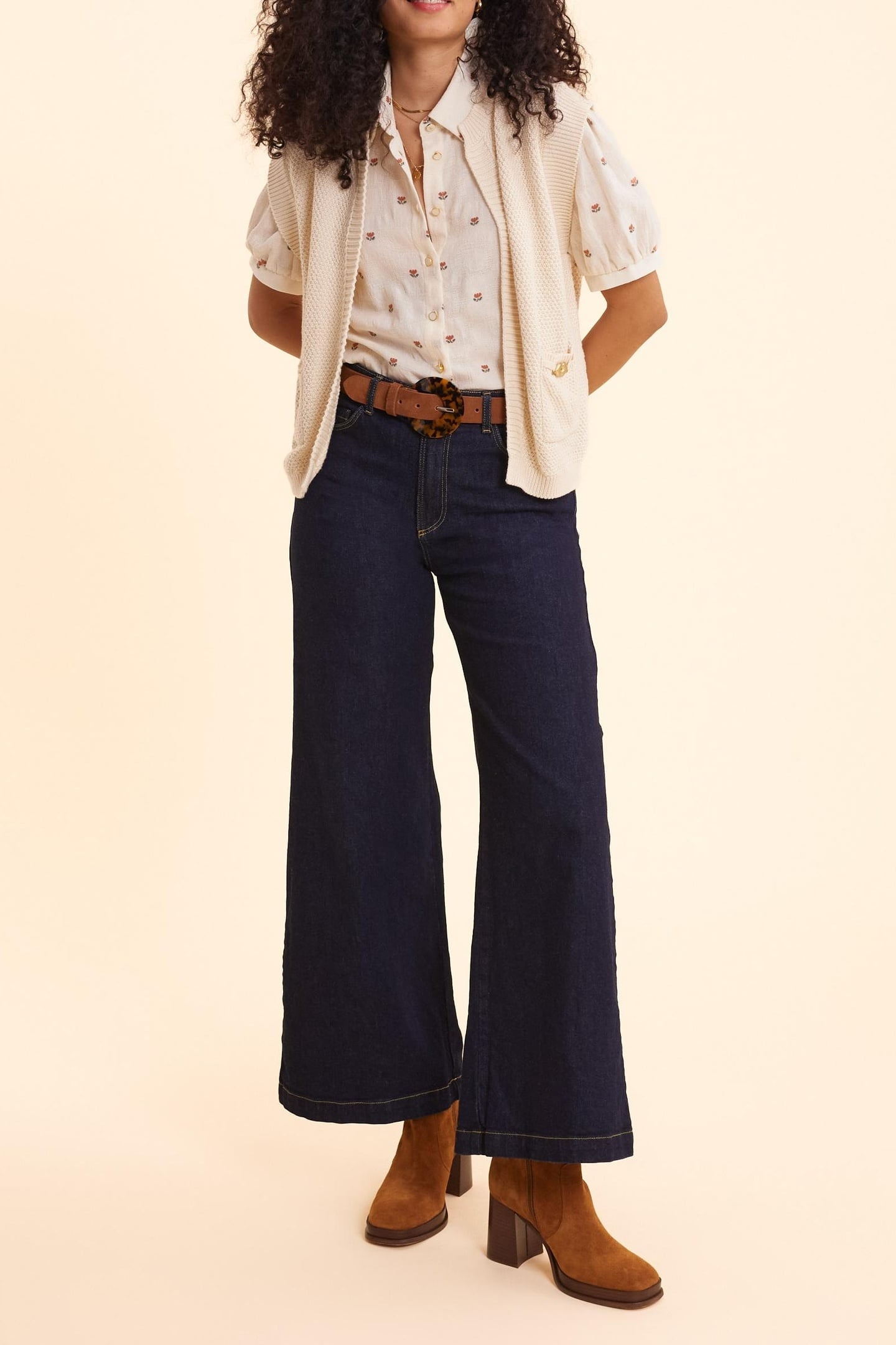 ECRU SHIRT WITH FLOWER MOTIFS ECRU 2