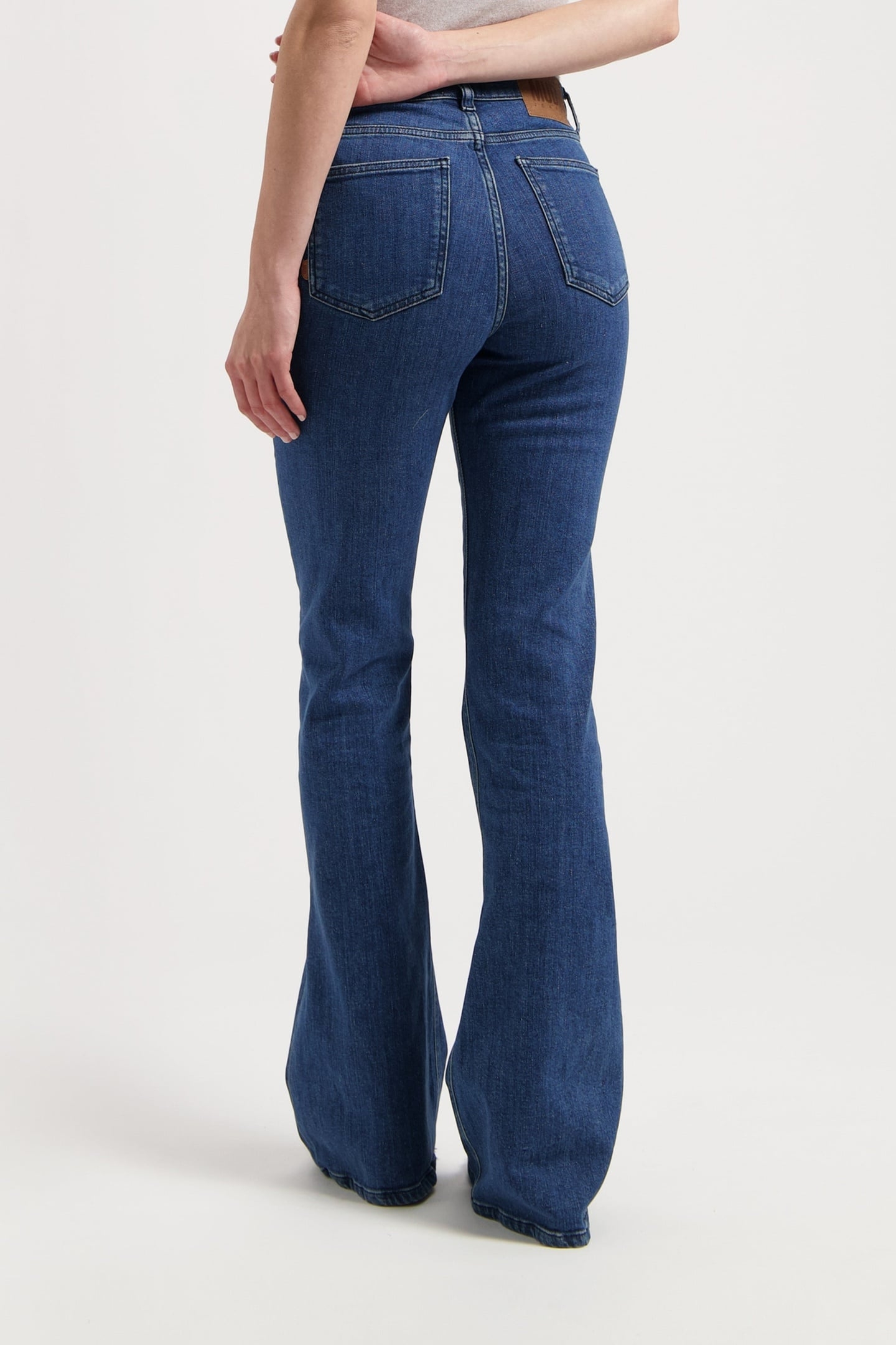 ISY HIGH FLARED STONE INDIGO 3