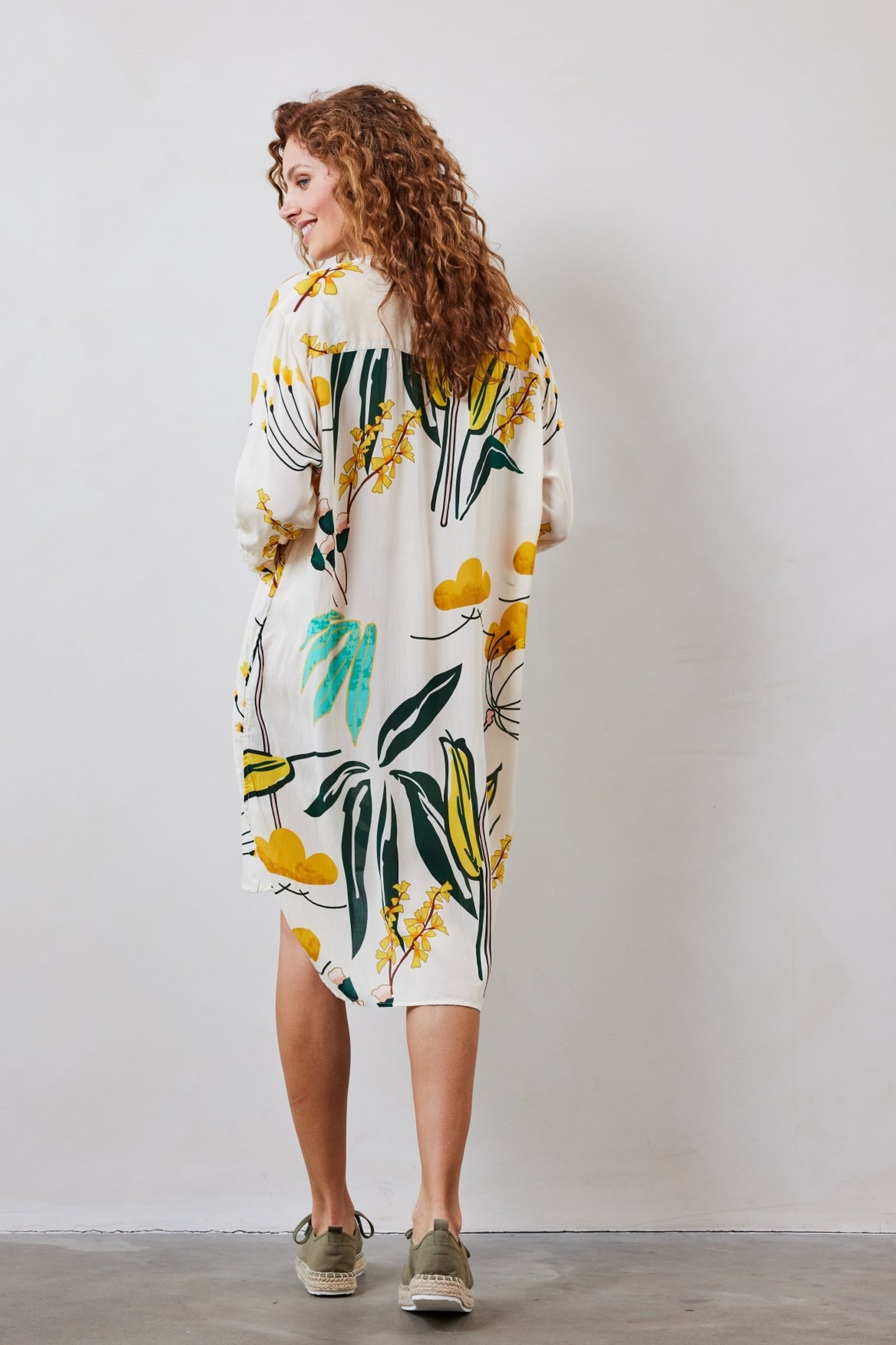 TUNIC DIARY IN OFFWHITE WITH SUNSHINE PRINT. 2
