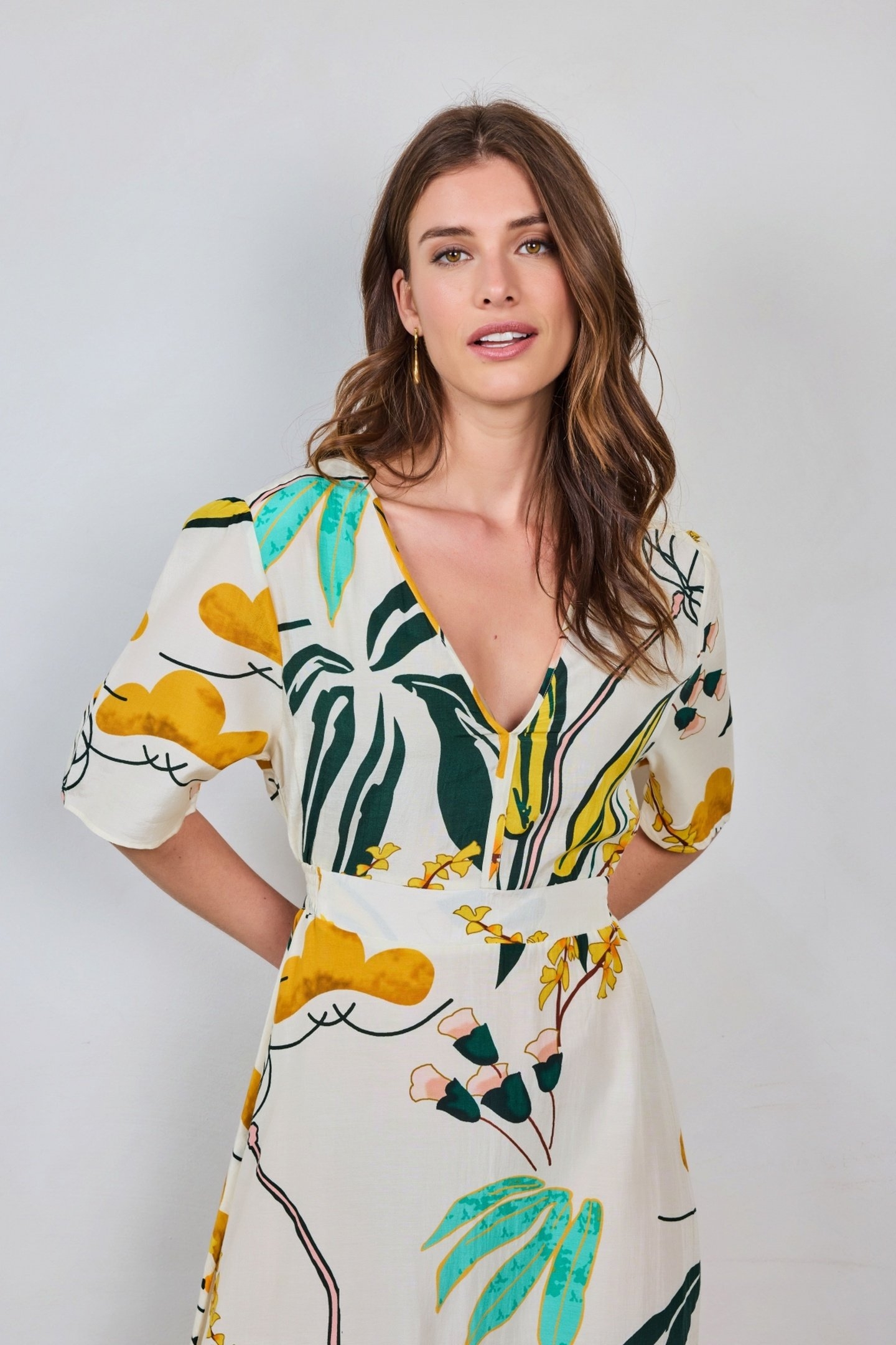 DRESS BONITA IN OFFWHITE WITH SUNSHINE PRINT 3