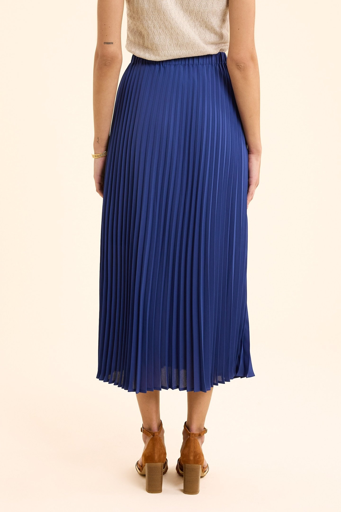 BLUE PLEATED LONG SKIRT WITH SIDE BUTTONS SAPPHIRE BLUE 4