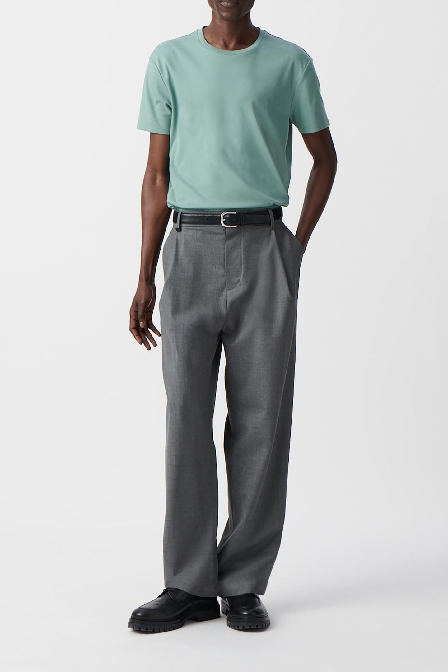 CONCRETE ABSOLUTE DRY T-SHIRT 1