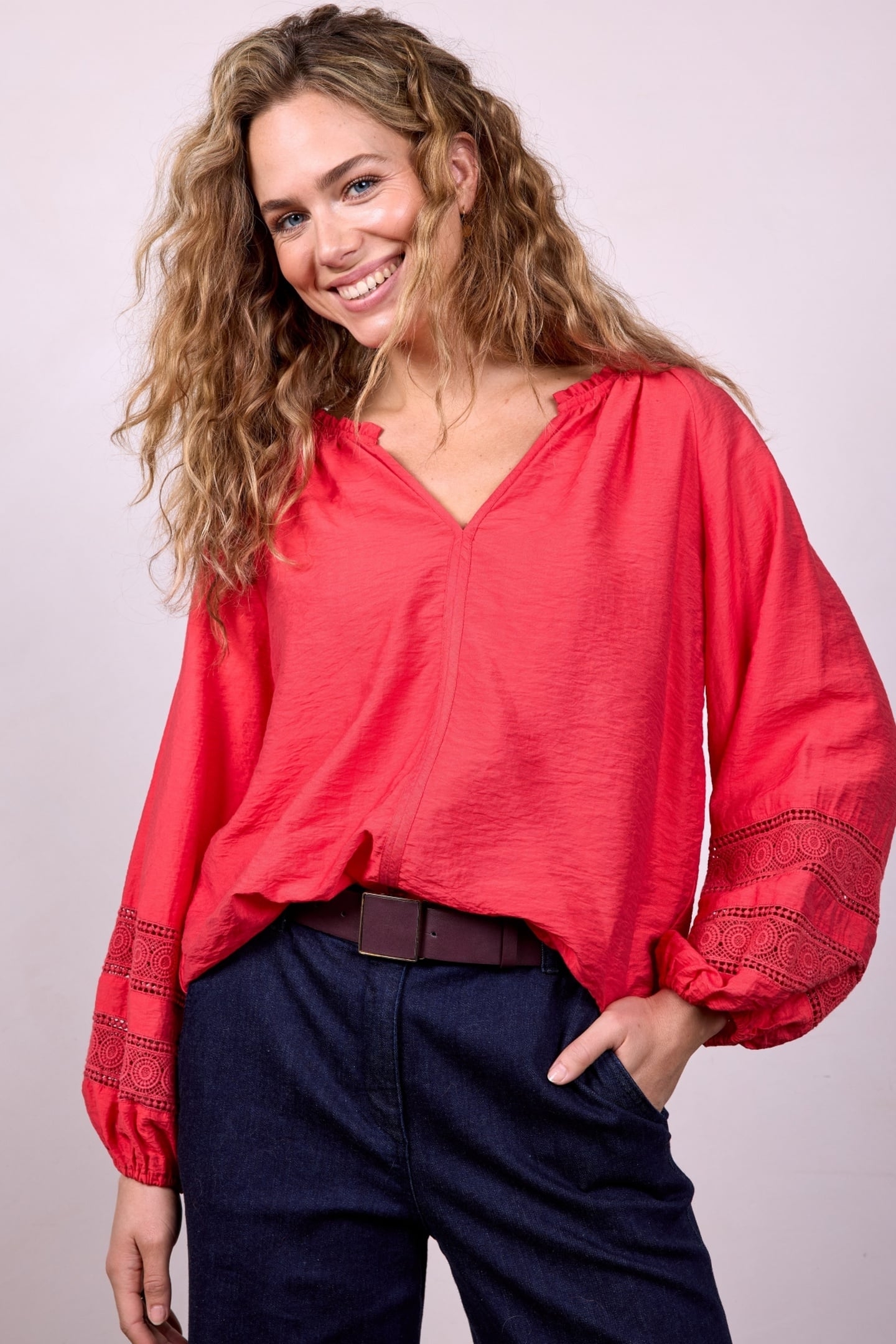 BLOUSE SOLEIL IN ROSE RED 5