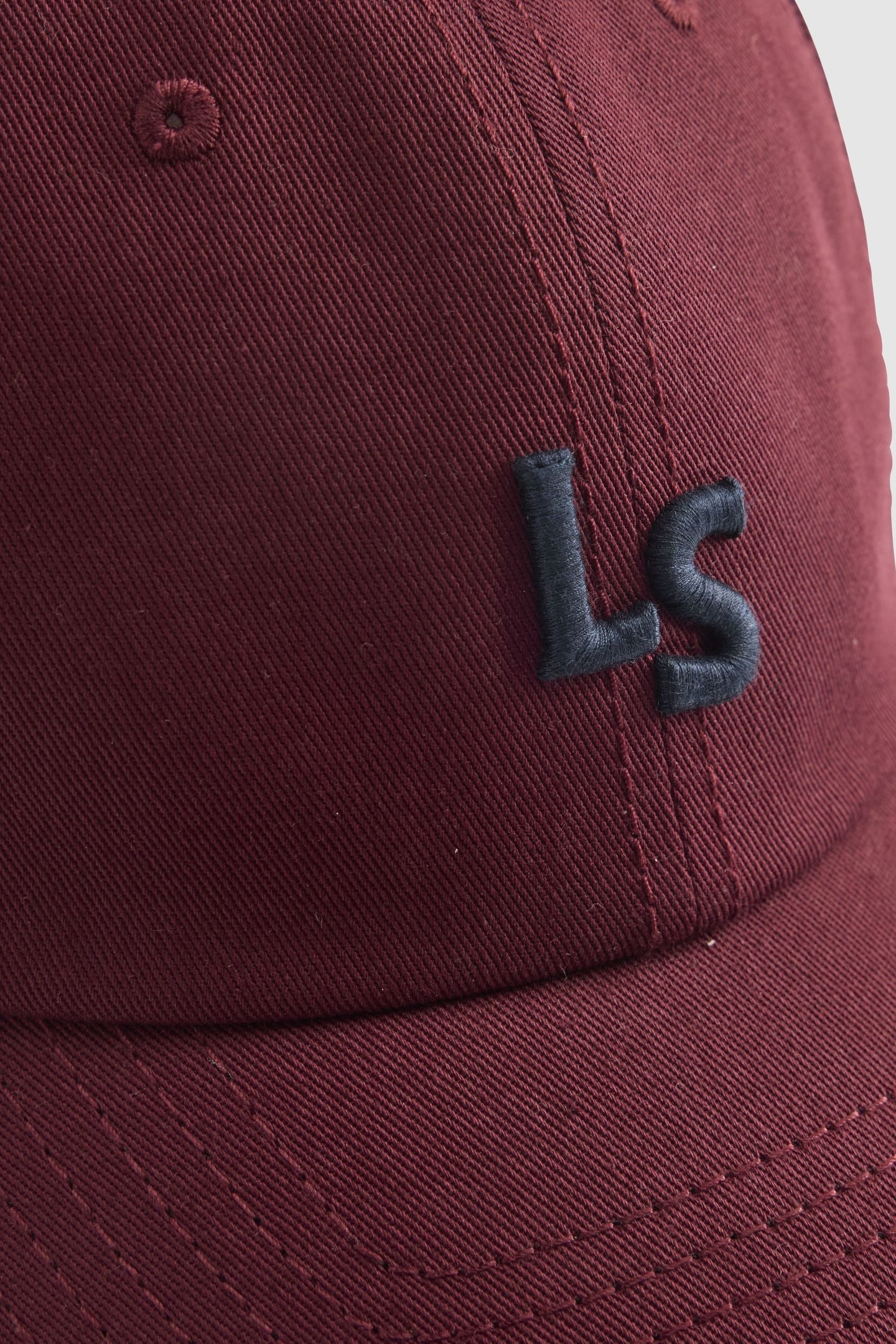 LS MONOGRAM CAP TAWNY PORT 5