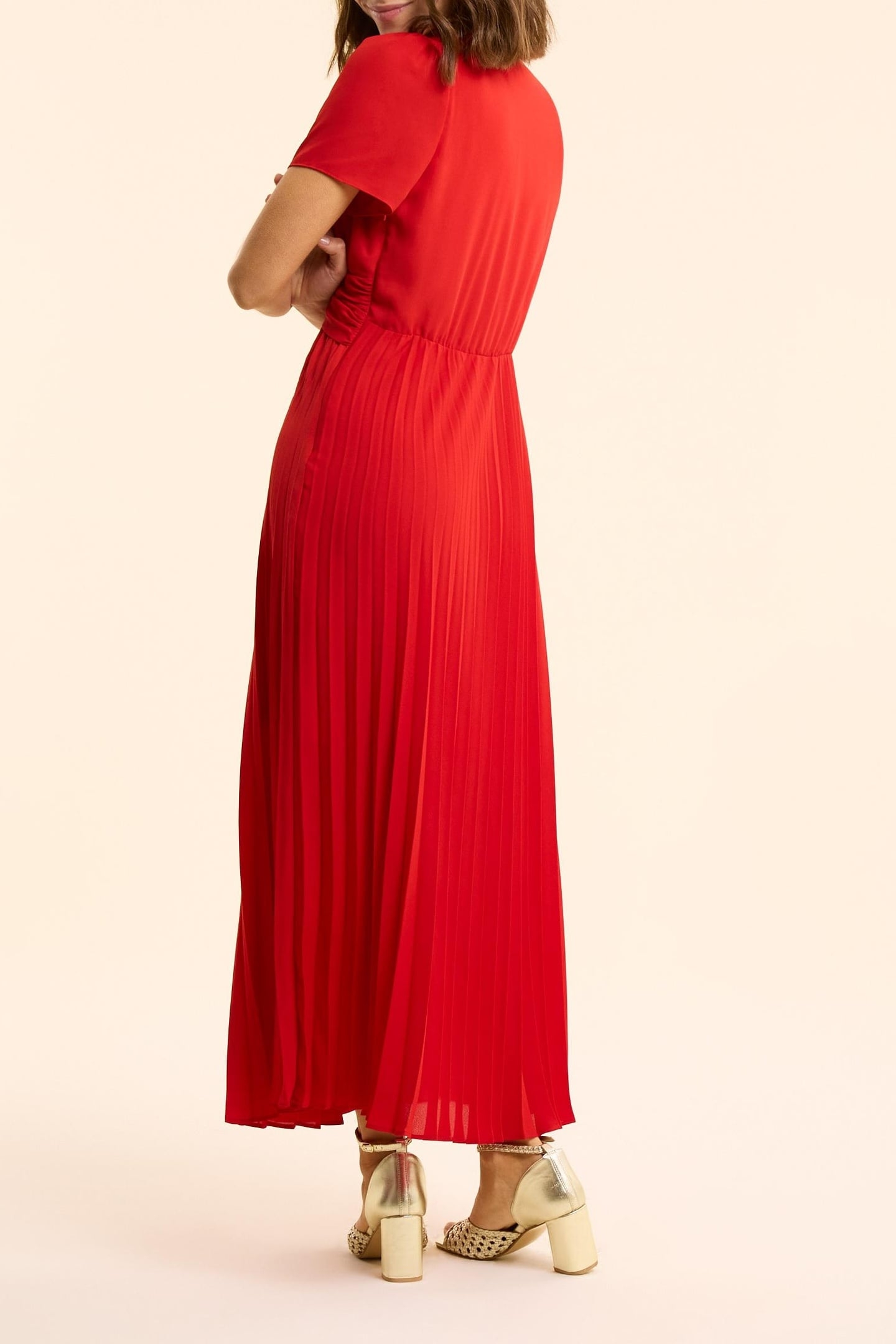 RED PLEATED DRESS WITH DRAPED WAIST CARMINE RED 4