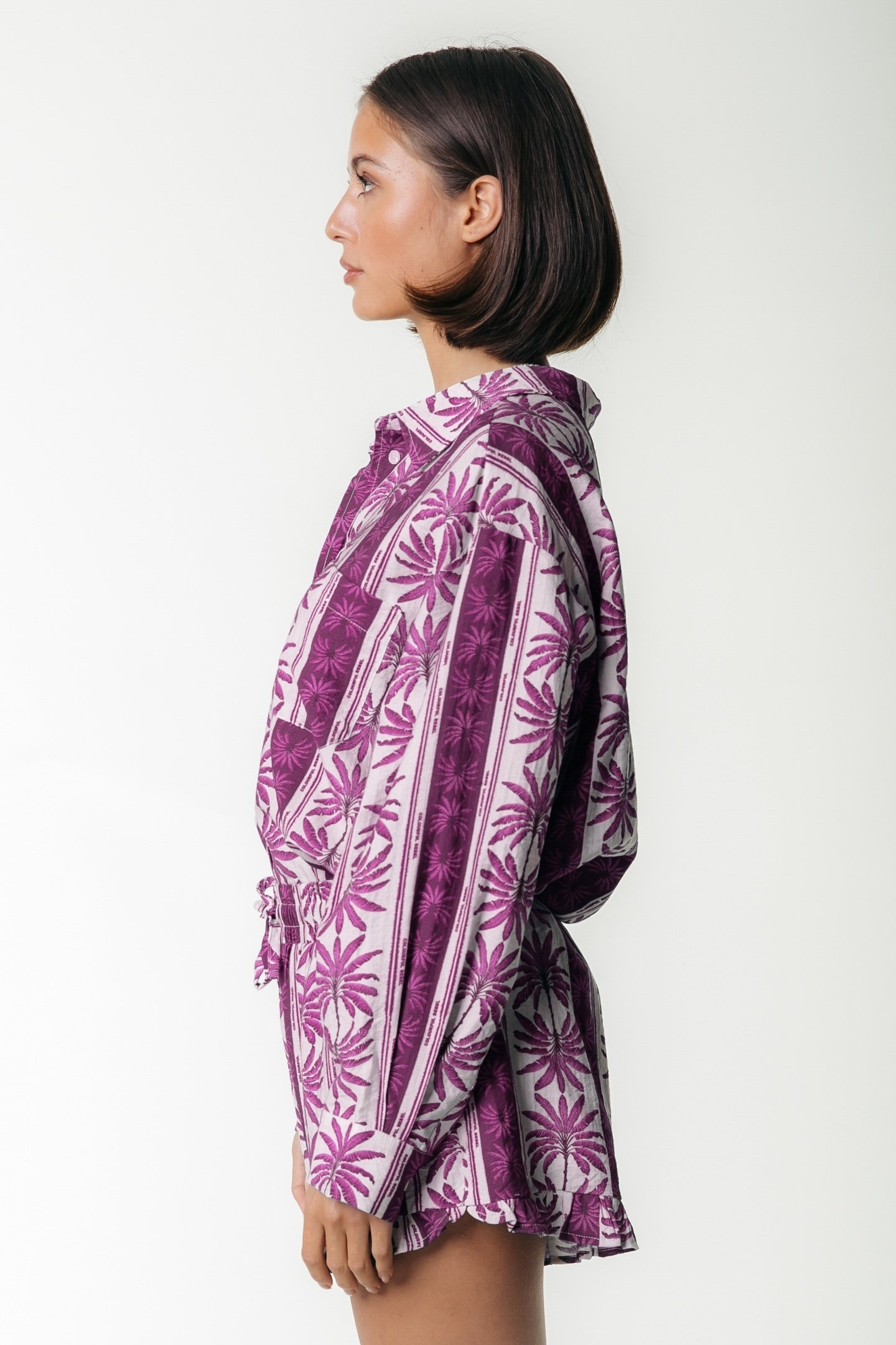 SENSA PALM RUFFLE SHORT RASPBERRY WINE 3