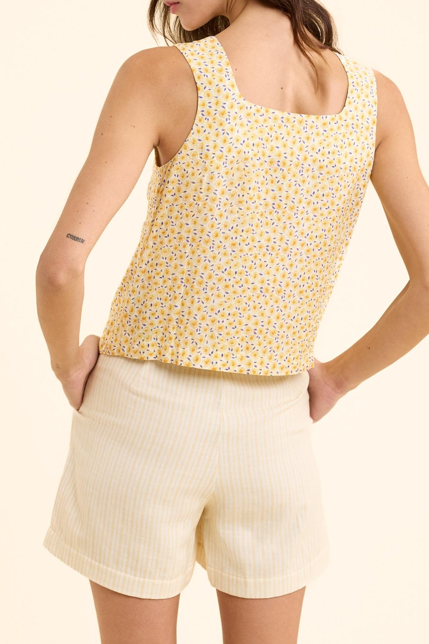 STRAP TOP WITH YELLOW FLOWER PRINT YELLOW 4