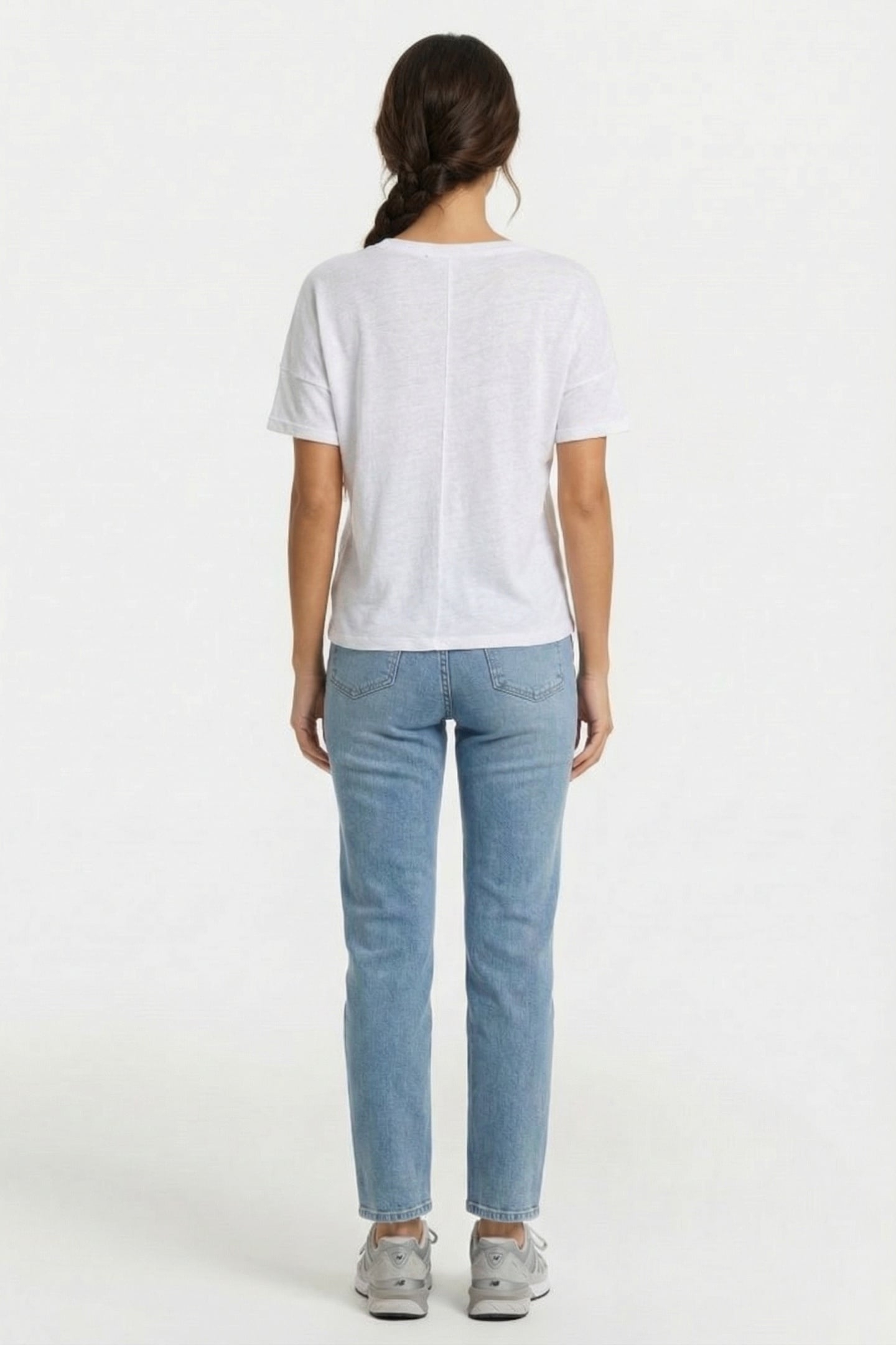 EMILY T SHIRT WHITE 2