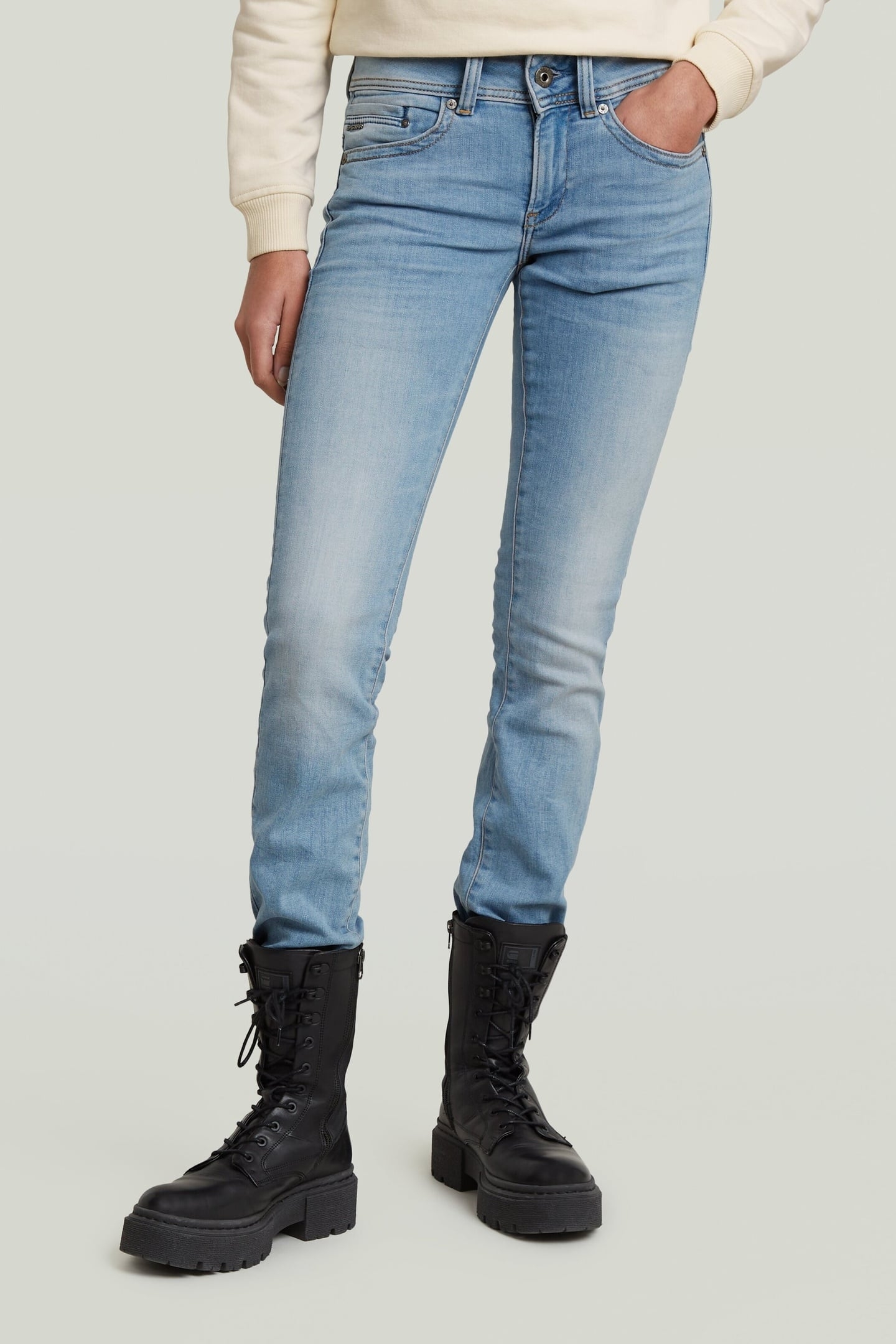 MIDGE SADDLE MID STRAIGHT JEANS LT INDIGO AGED 2