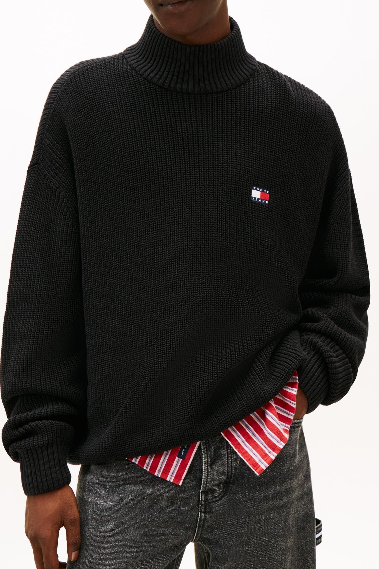 90S MOCK NECK HALF ZIP BLACK 1