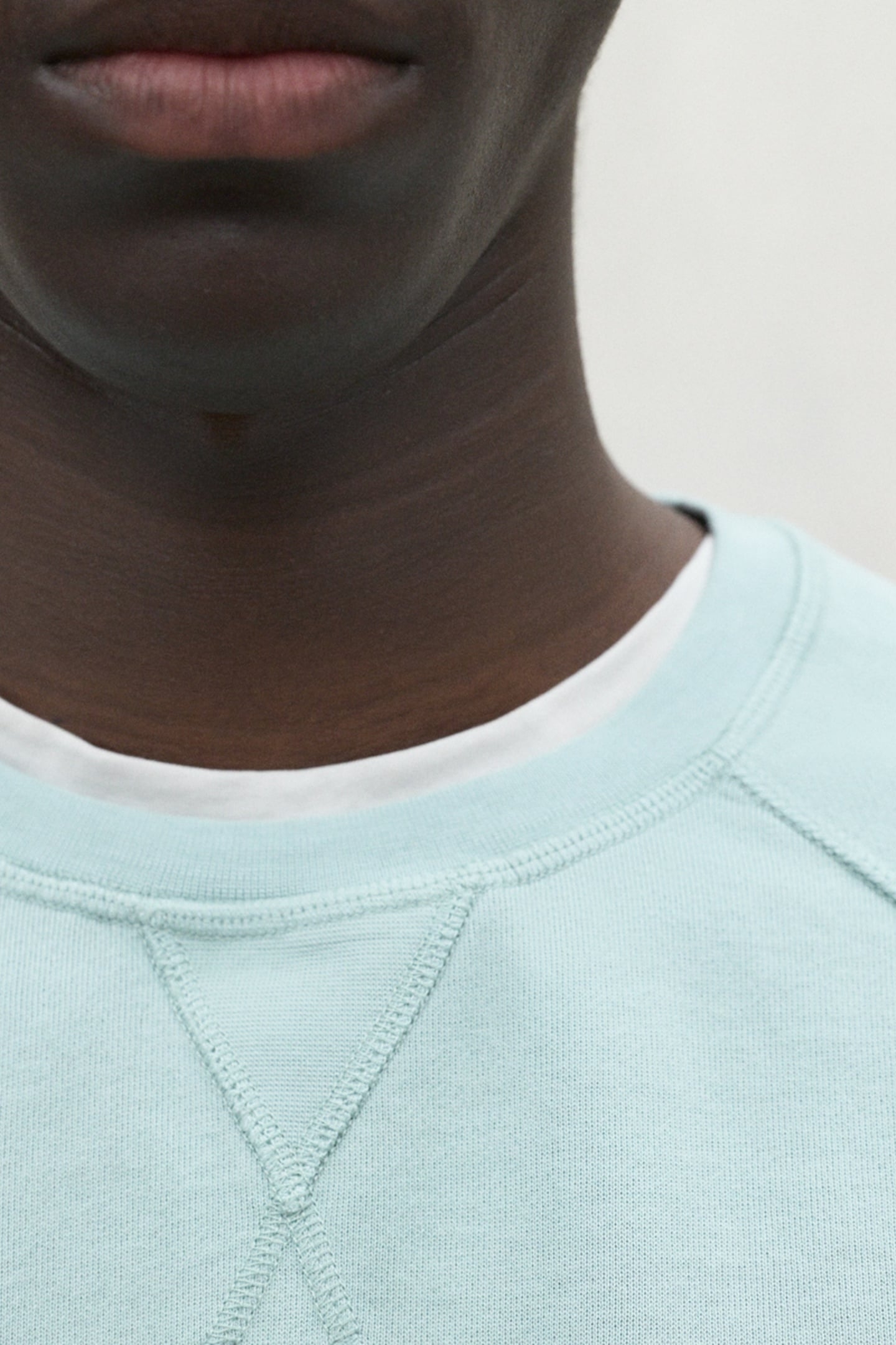 BERJAALF SWEATSHIRT WASHED GREEN 4