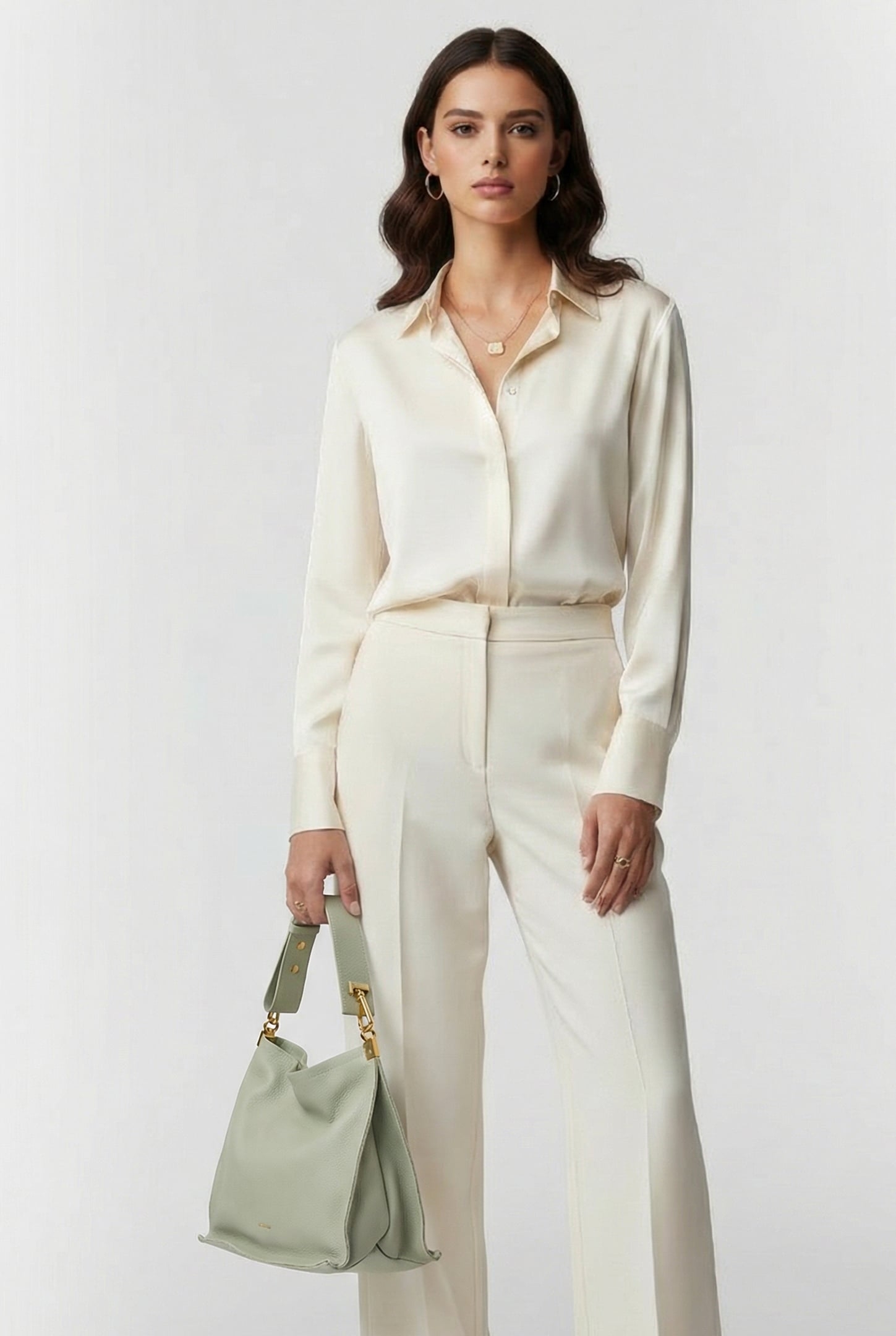 MEDIUM LEATHER SHOULDER BAG IN MINT GREEN 1