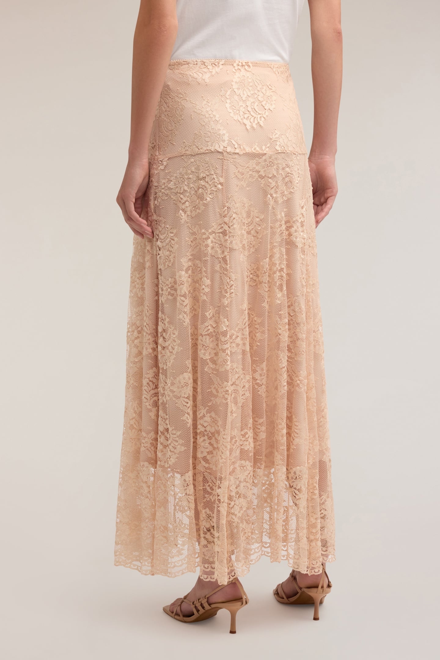 LONG LACE SKIRT POWDER PINK 2