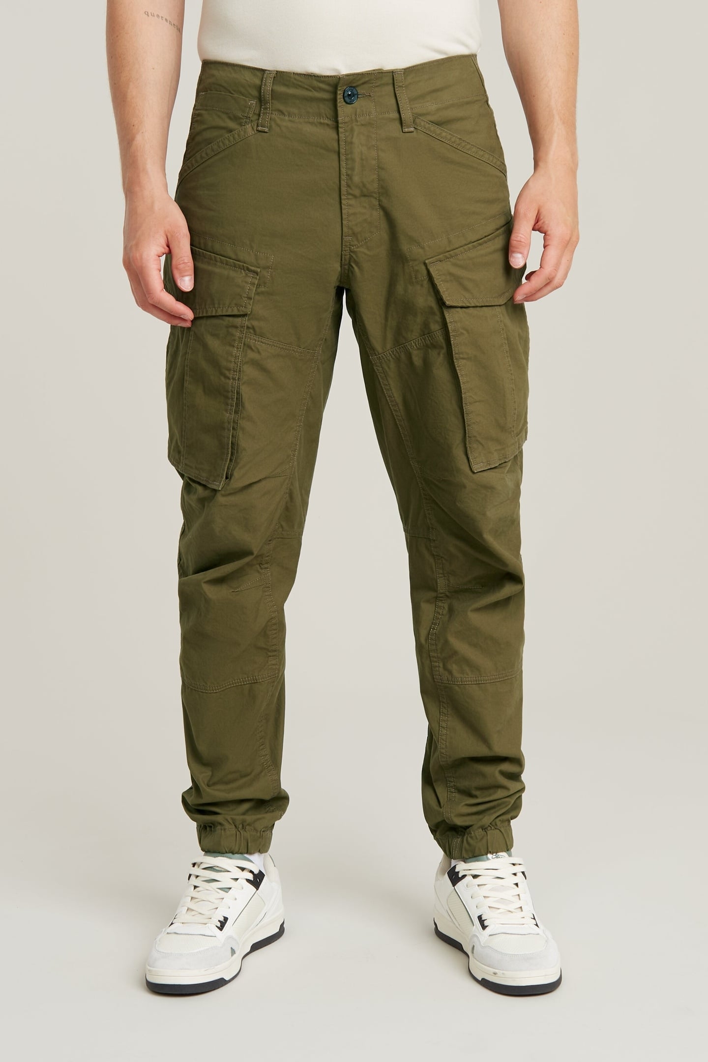 CARGO 3D REGULAR TAPERED CUFFED PANTS DARK OLIVE 2