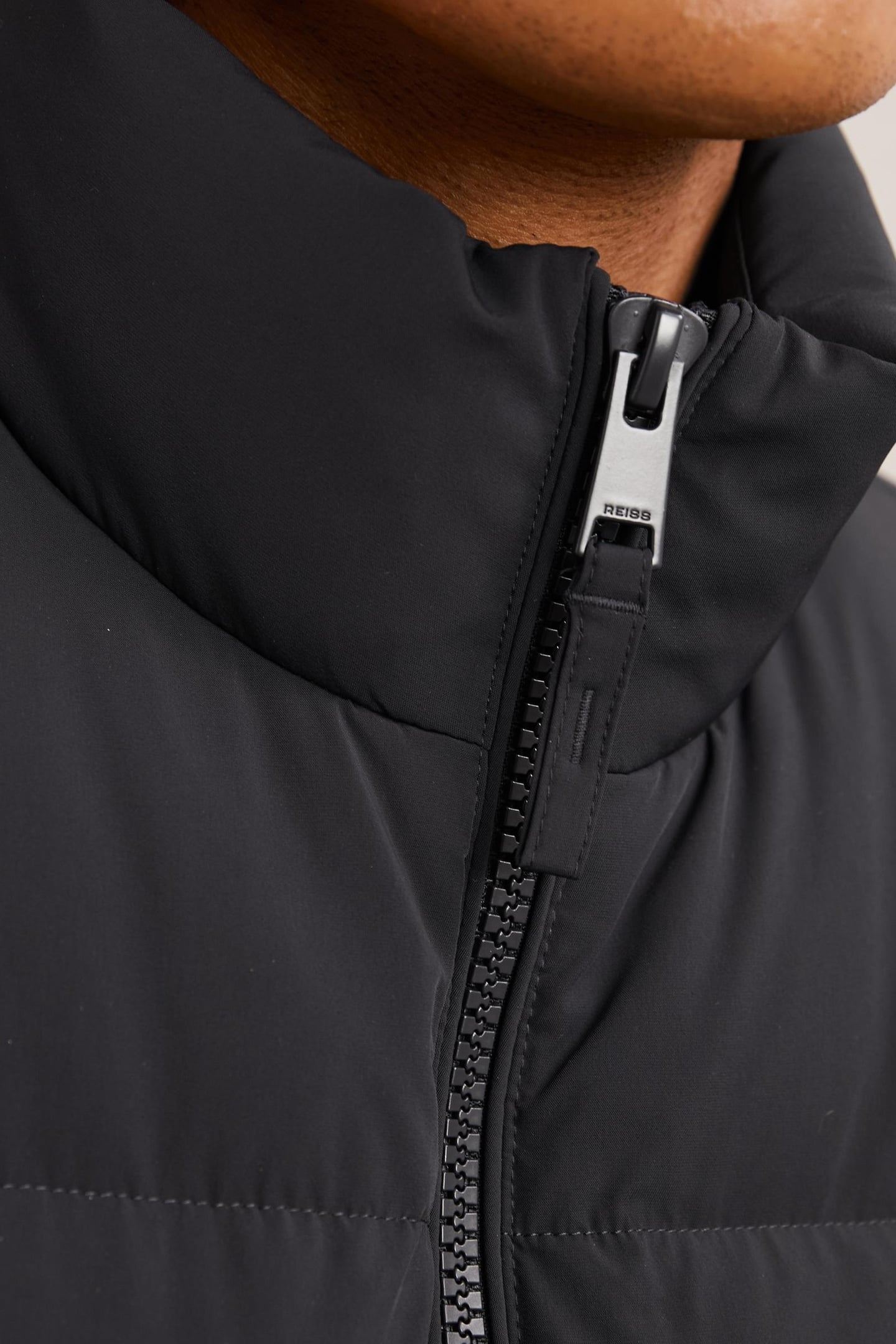 QUILTED ZIP THROUGH PUFFER GILET NAVY 5