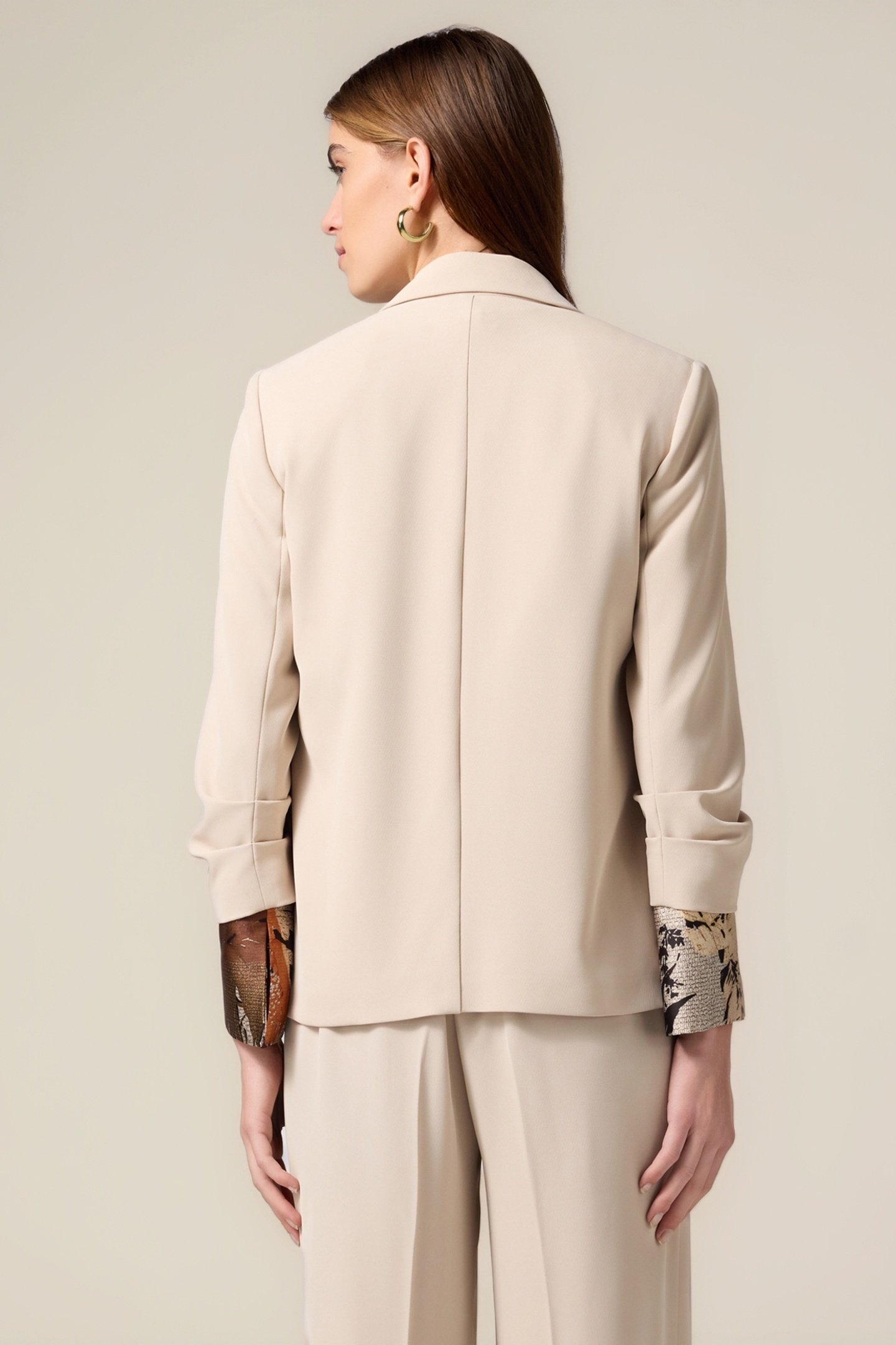 SINGLE-BREASTED BLAZER IN FLUID FABRIC BEIGE 3