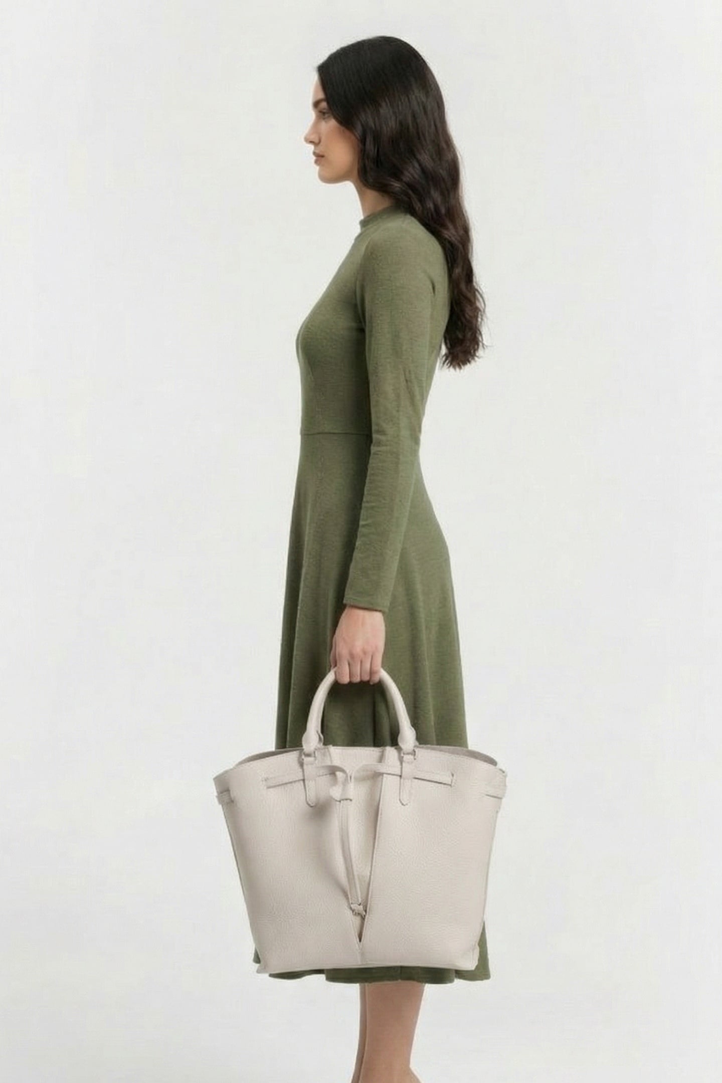 MEDIUM LEATHER TOTE BAG IN WHITE 1