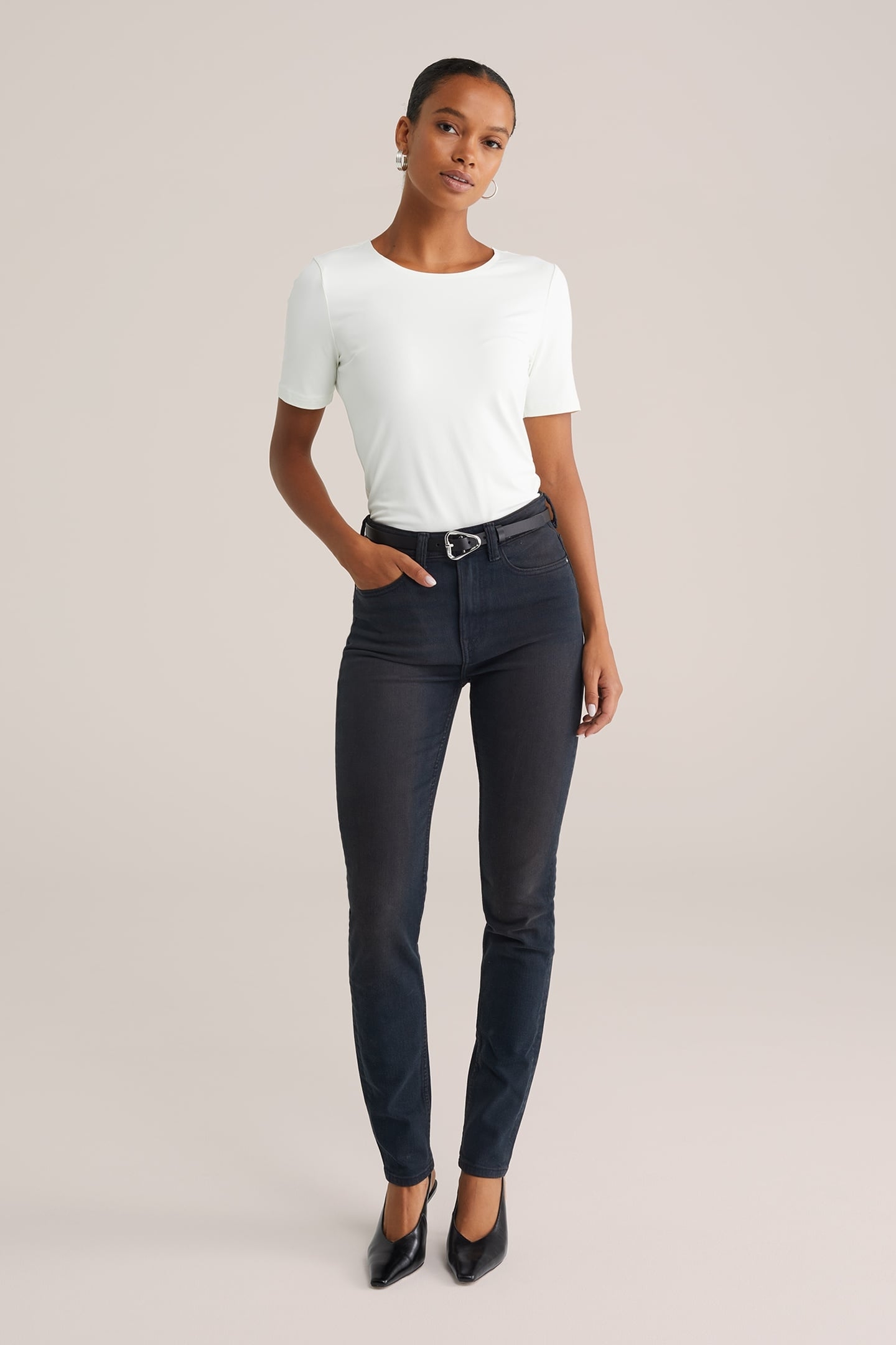 5-POCKET HIGH RISE BLACK 4