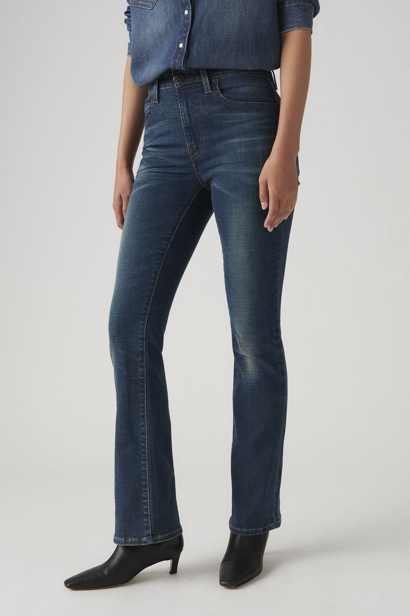 725™ HIGH RISE BOOTCUT JEANS BLUE 2