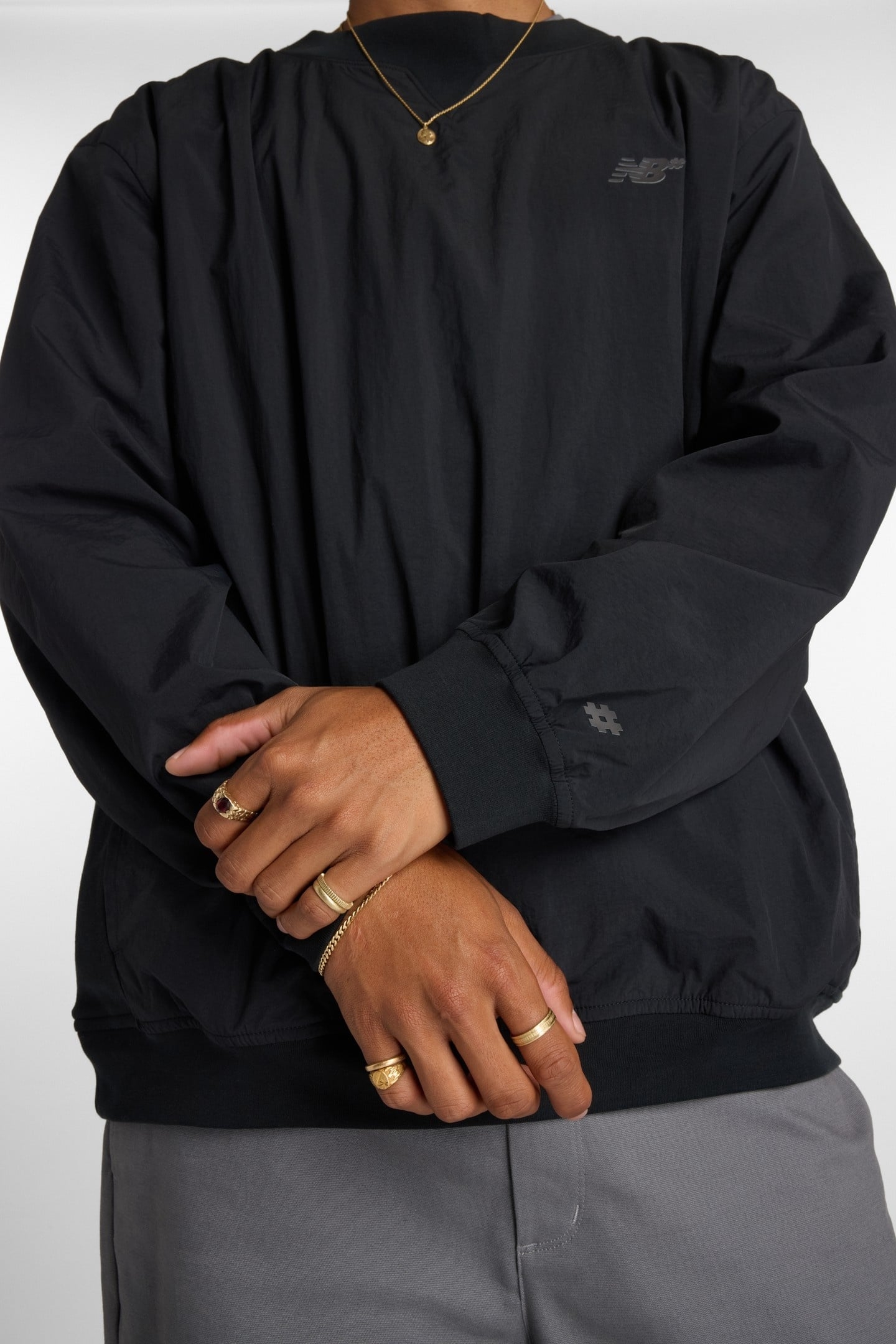 NUMERIC WOVEN CREW BLACK 5