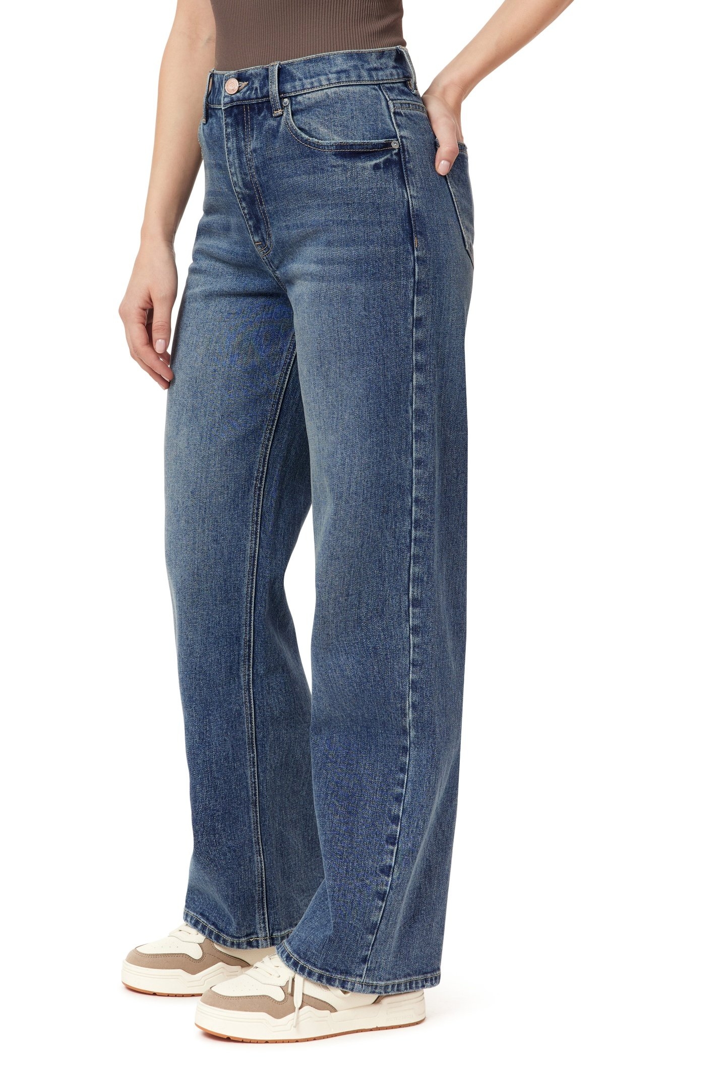 THE FLOW RELAXED STRAIGHT WAY TO GO 4