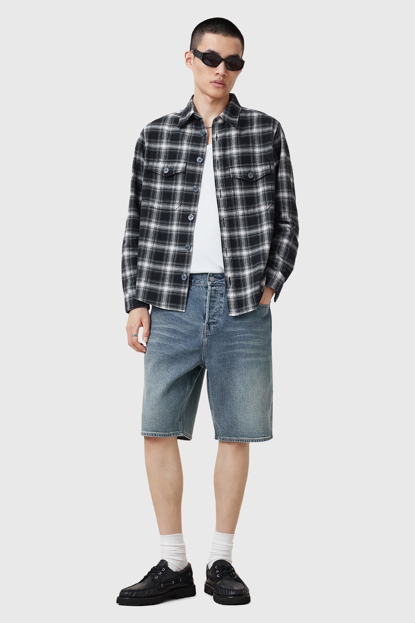 SWITCH SHORT WORN INDIGO BLUE 5