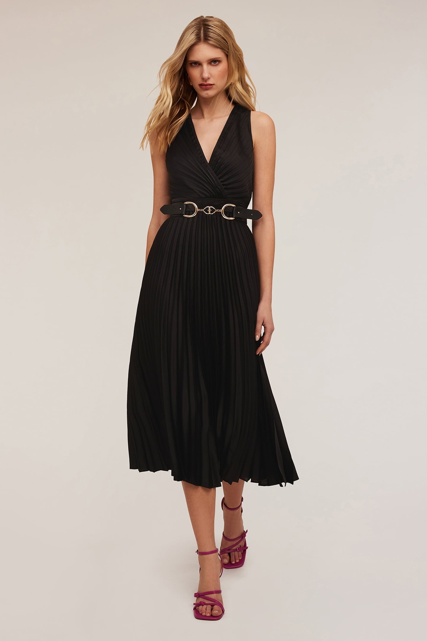 PLEATED MIDI DRESS WITH BACK CUT-OUT BLACK 1