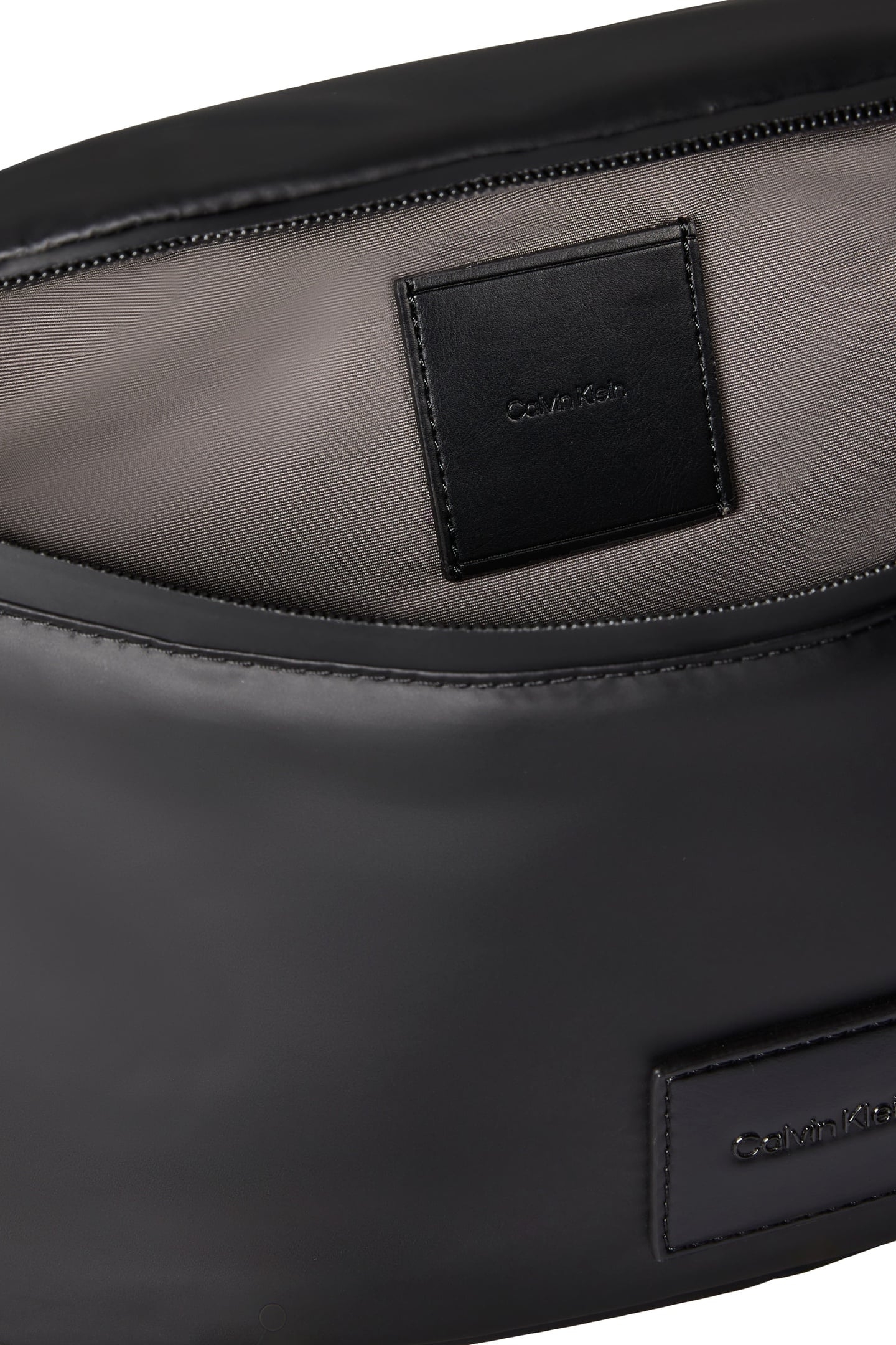 PUFFER UTILITY WAISTBAG BLACK 4