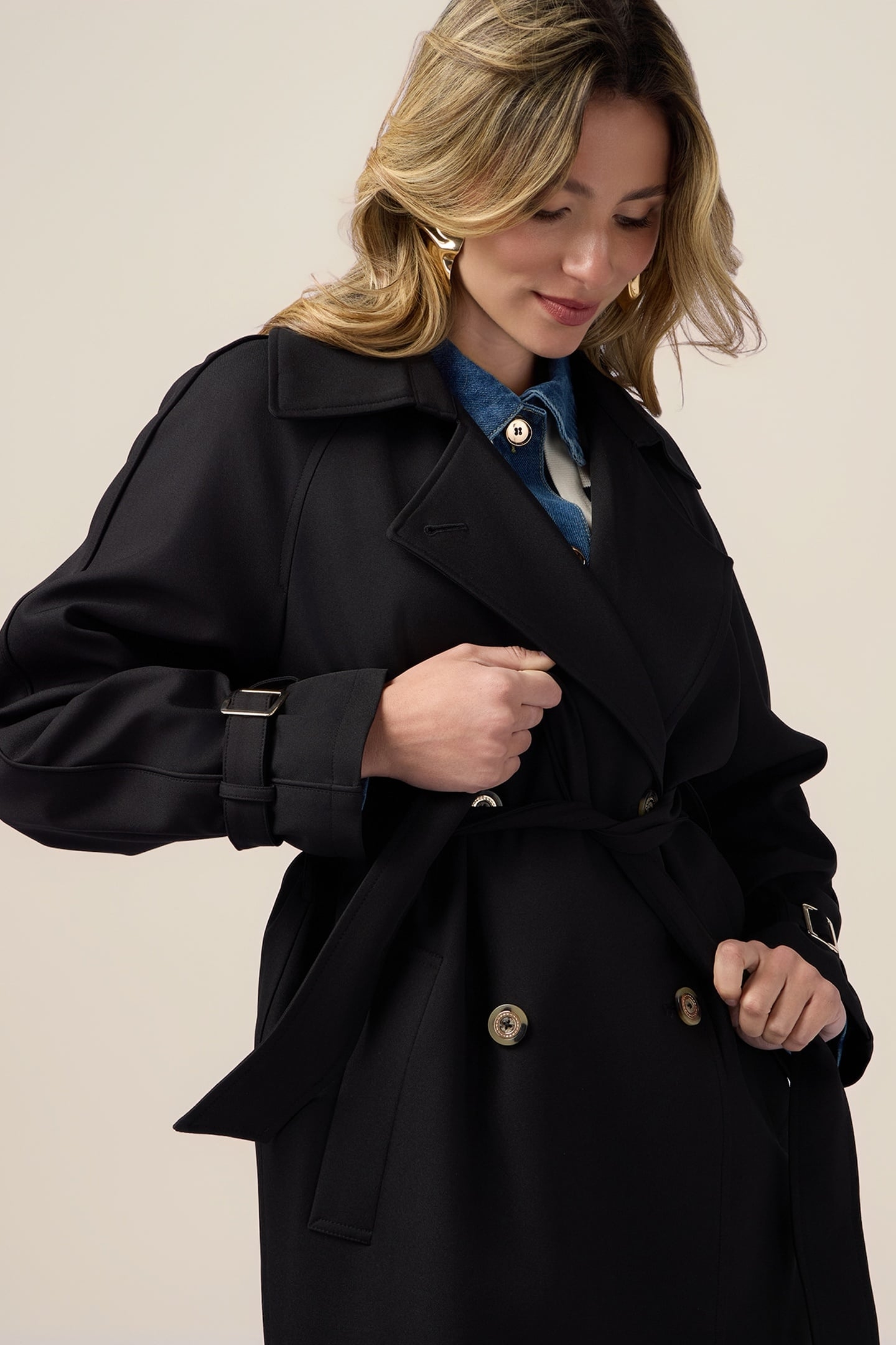 DOUBLE-BREASTED TRENCH COAT BLACK 4