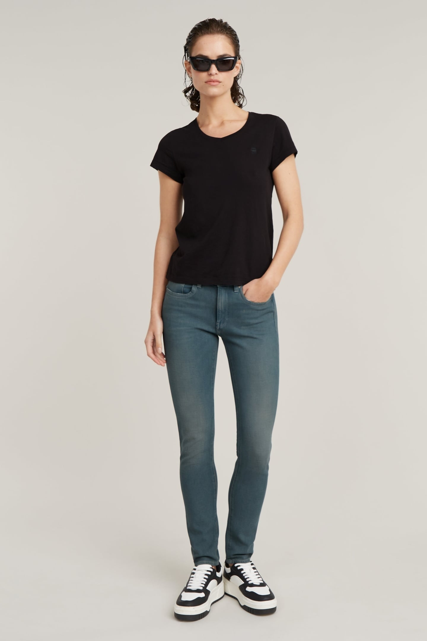 LHANA SUPER SKINNY JEANS WORN IN SMOKEY NIGHT 1