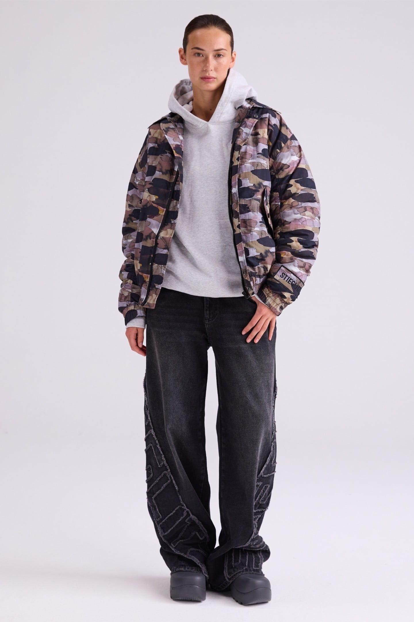 CARMELO BOMBER BROWN 2