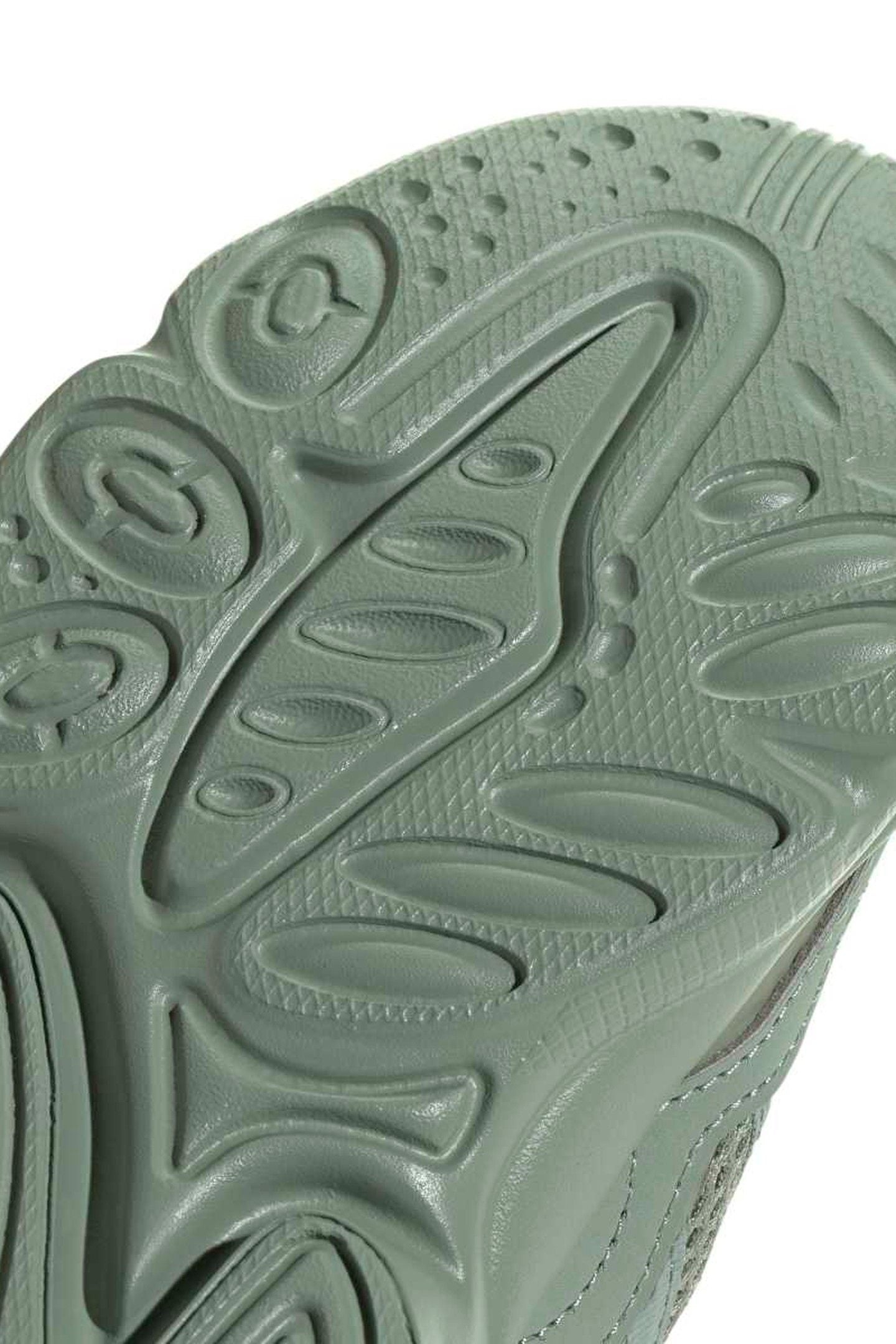 ORIGINALS OZWEEGO SHOES KIDS 8