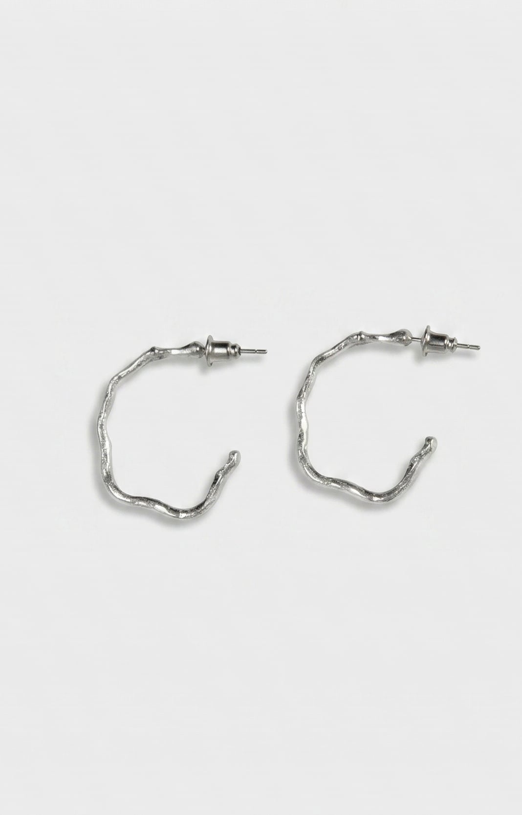 ABSTRACT HOOP EARRINGS SILVER TONE METALLIC 2