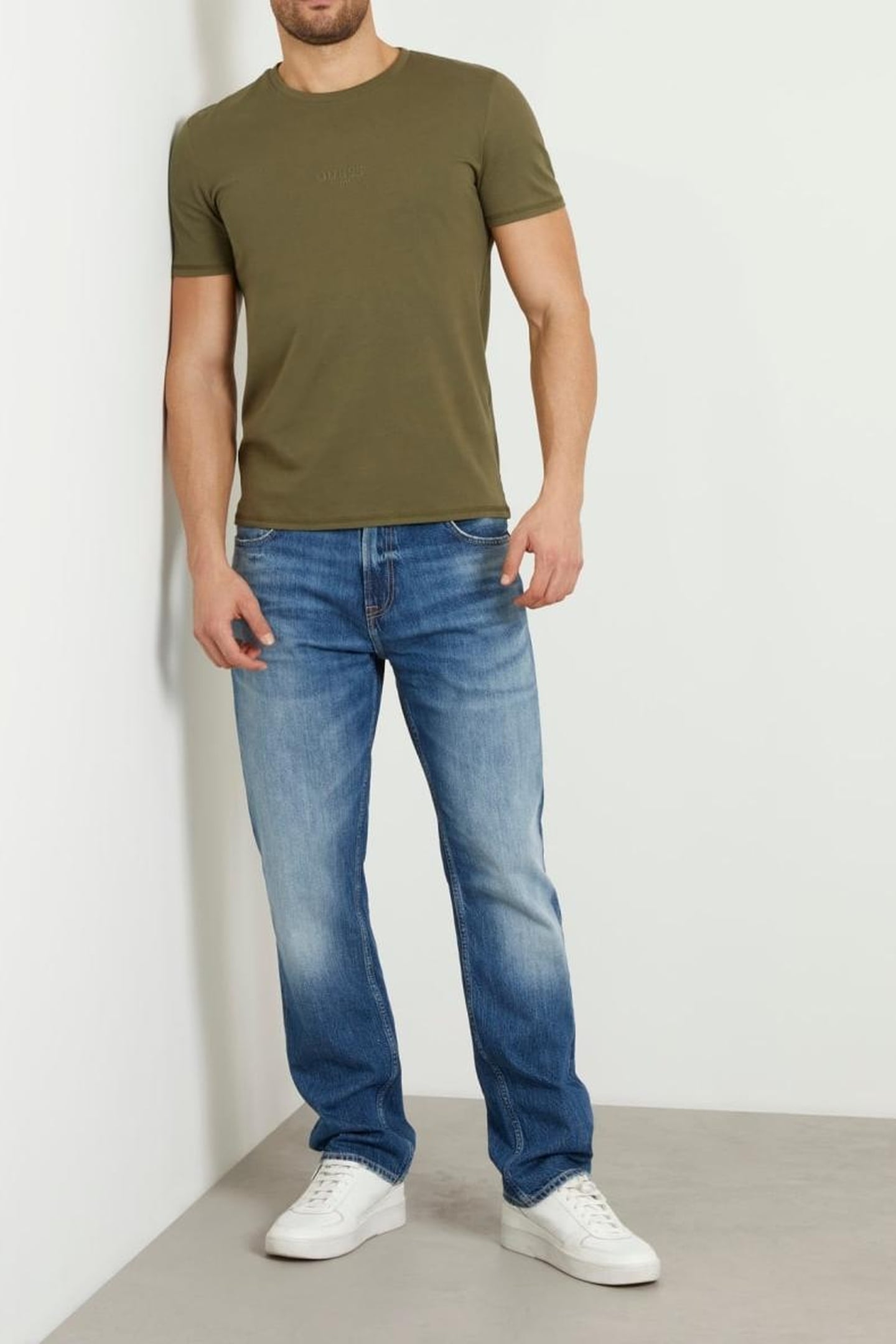 GUESS ECO AIDY CN SS TEE ARMY OLIVE 6