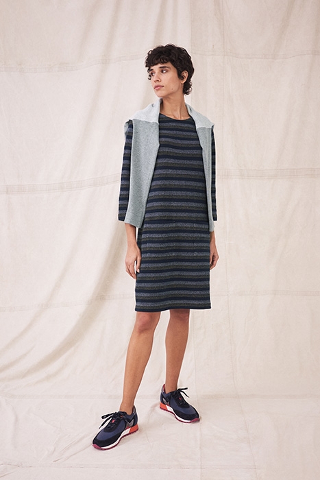 SASHA STRIPE SHIFT DRE BLUE 2