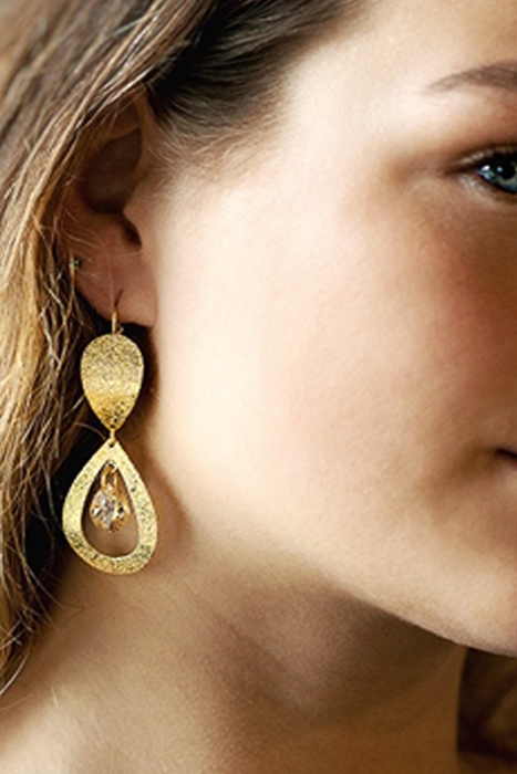 OTAZU ATHENA EARRINGS GOLD 2