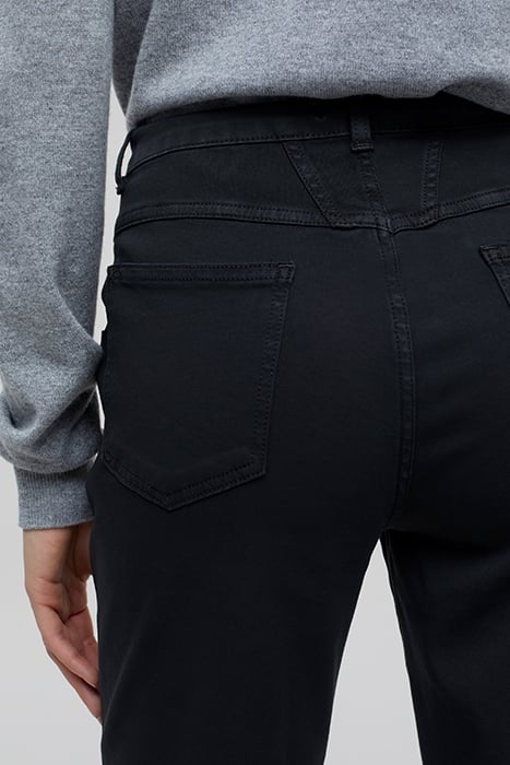 WOMEN PEDAL PUSHER PANTS BLACK 6