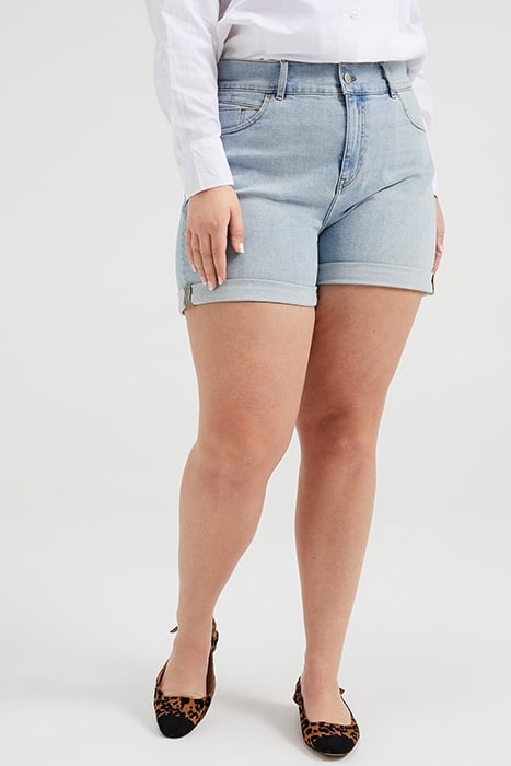 LADIES HIGH RISE DENIM SHORT WITH STRETCH - CURVE LIGHT BLUE 2