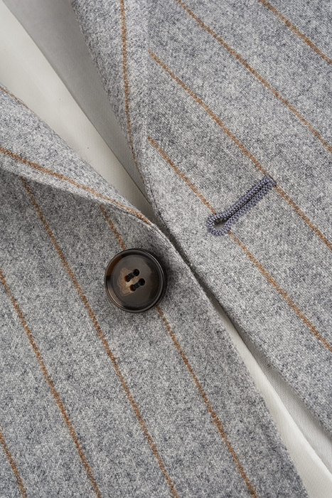 GREY STRIPED HAVANA BLAZER 4