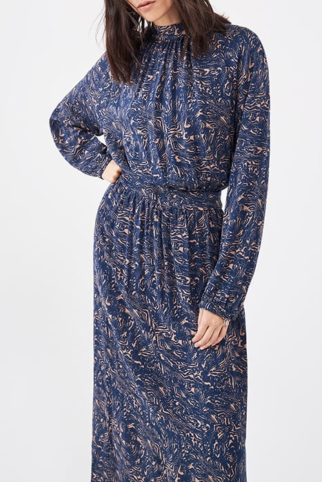 LONG DRESS WITH HIGH NECK AND PRETTY PRINT 4