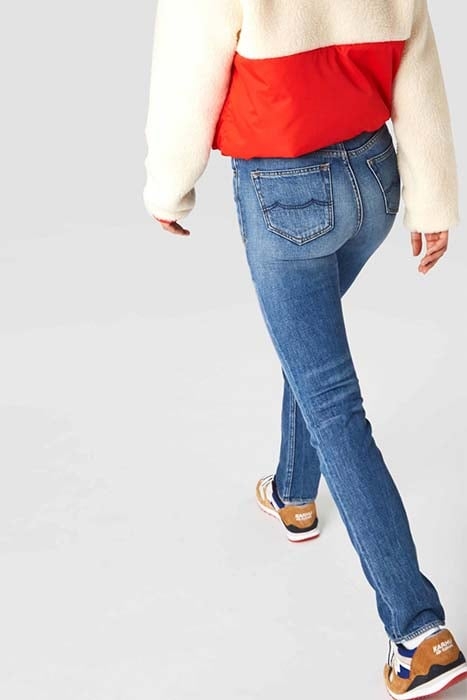 KIMBERLEY GLEEN MID SKY USED 2