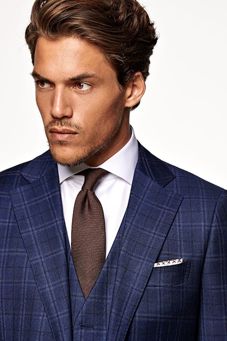 BLUE CHECKED LAZIO SUIT 4