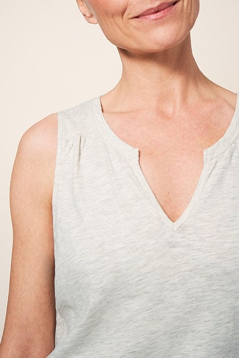 LAILA VEST LIGHT NATURAL 3