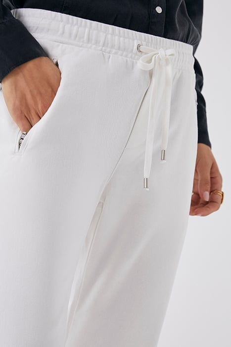 OFF-WHITE JOGGER-STYLE 7/8 STRAIGHT JEANS 3