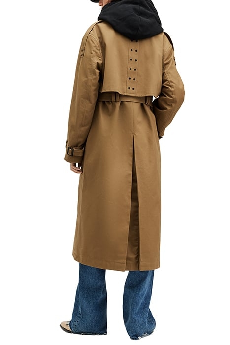 WYATT TRENCH BROWN 2