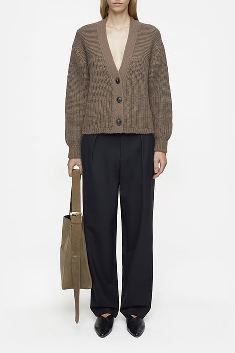 V CARDIGAN LONG SLEEVE OLD PINE 3