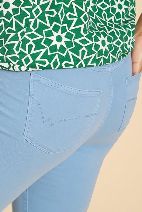 JANEY CROP JEGGING MID BLUE 3